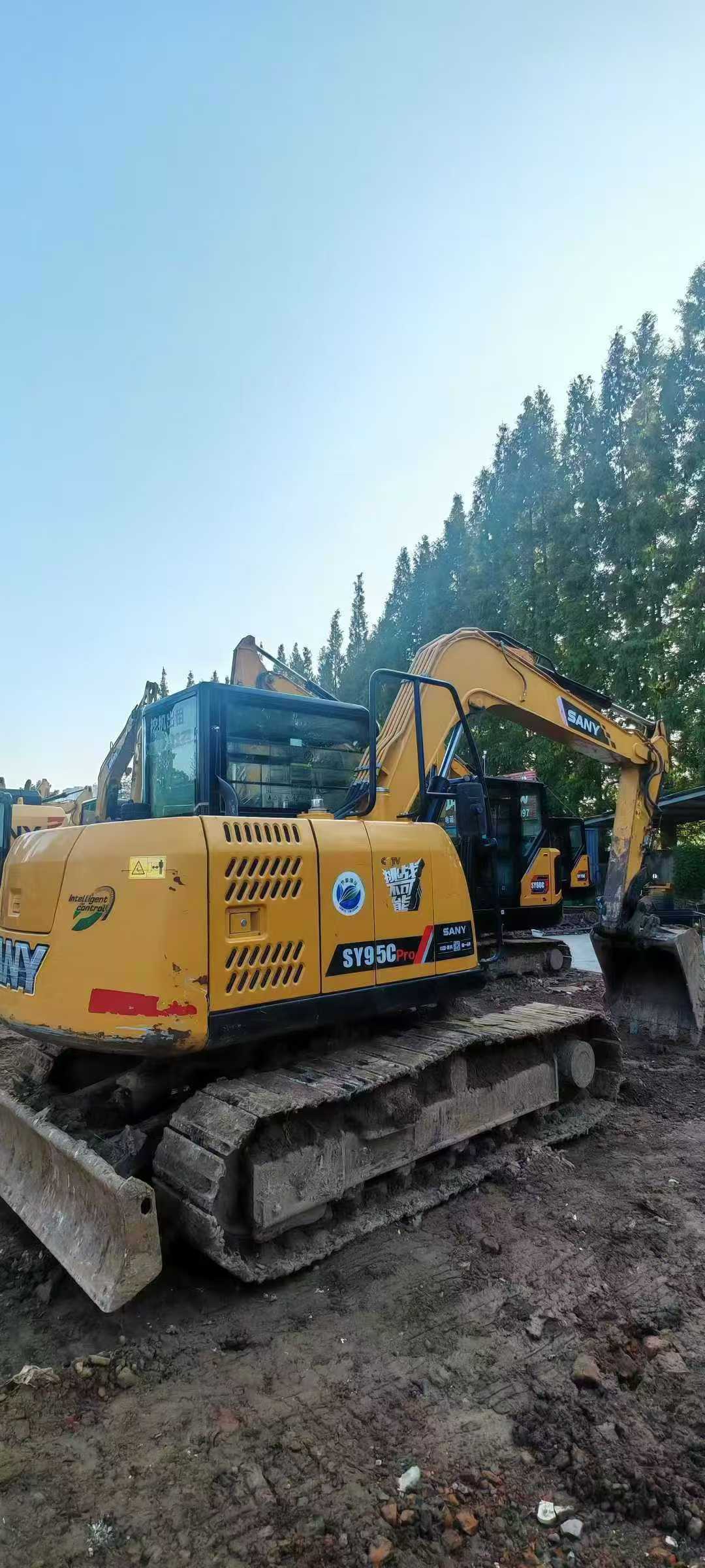 Used Sany SY75 Excavator 2020 Model / 3