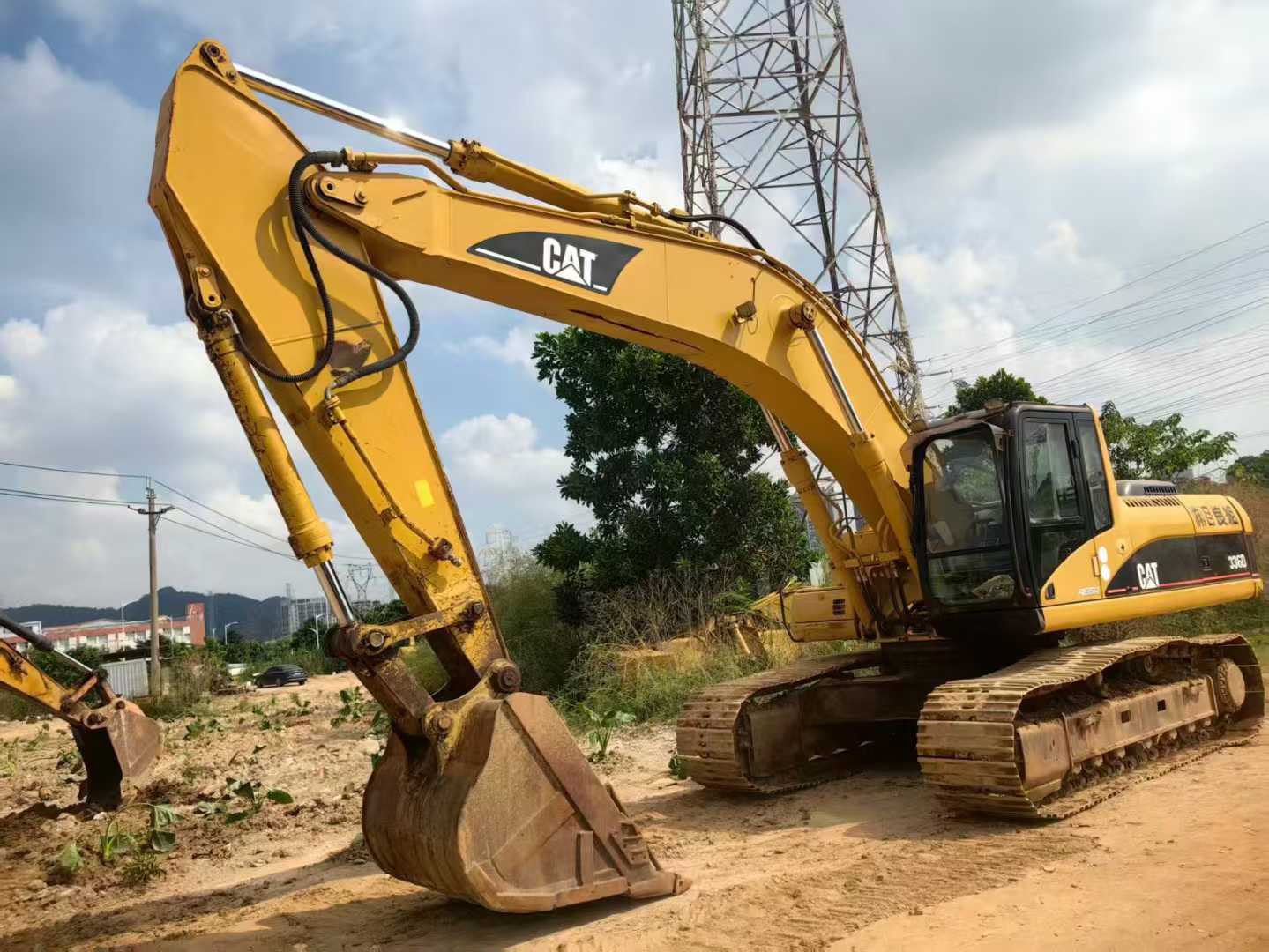 Used Caterpillar 336FLH Excavator 2016 Model / 3