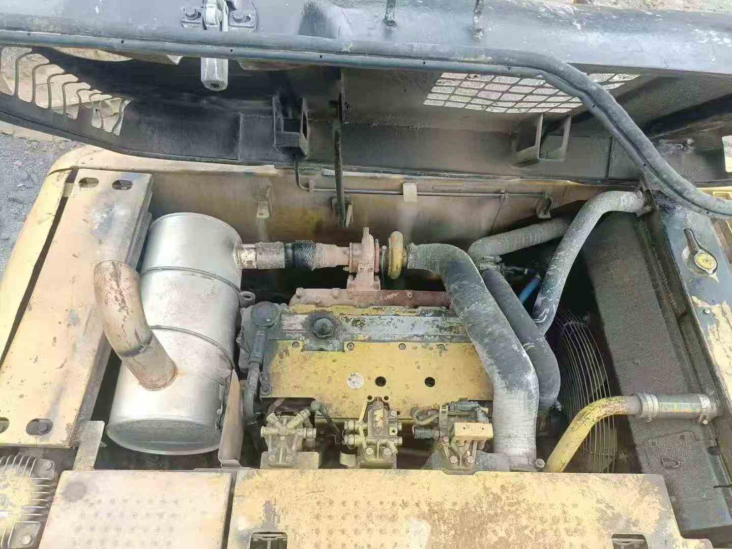 Used Caterpillar CT20 Excavator 2016 Model / 2