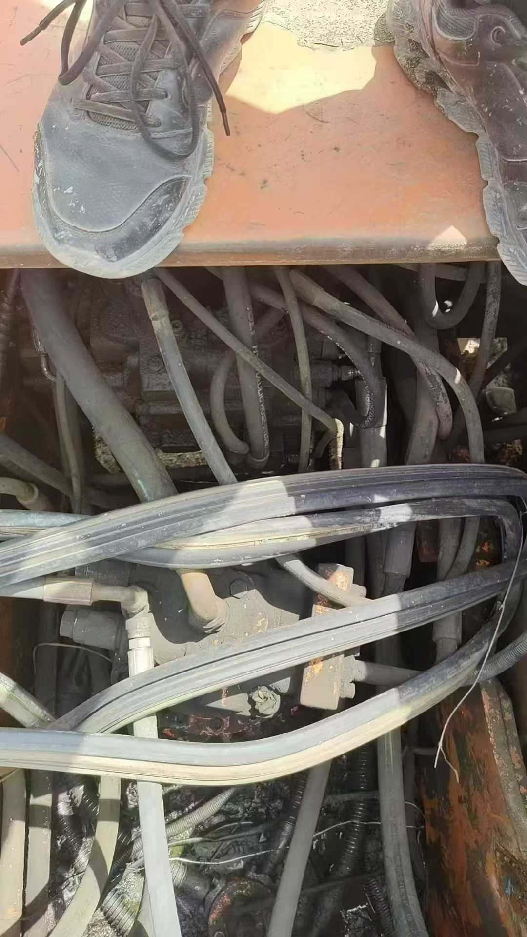 Used Doosan DH220-7 Excavator 2016 Model / 2