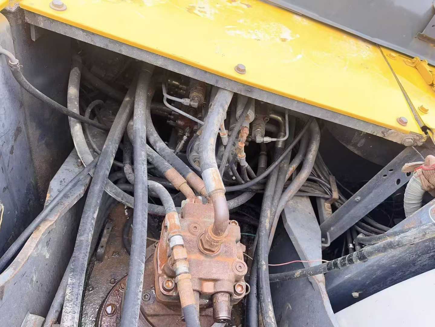 Used Sumitomo SH200-3 Excavator 2016 Model / 6