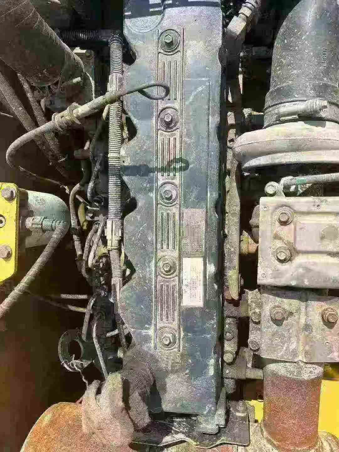 Used Komatsu PC210 Excavator 2013 Model / 9