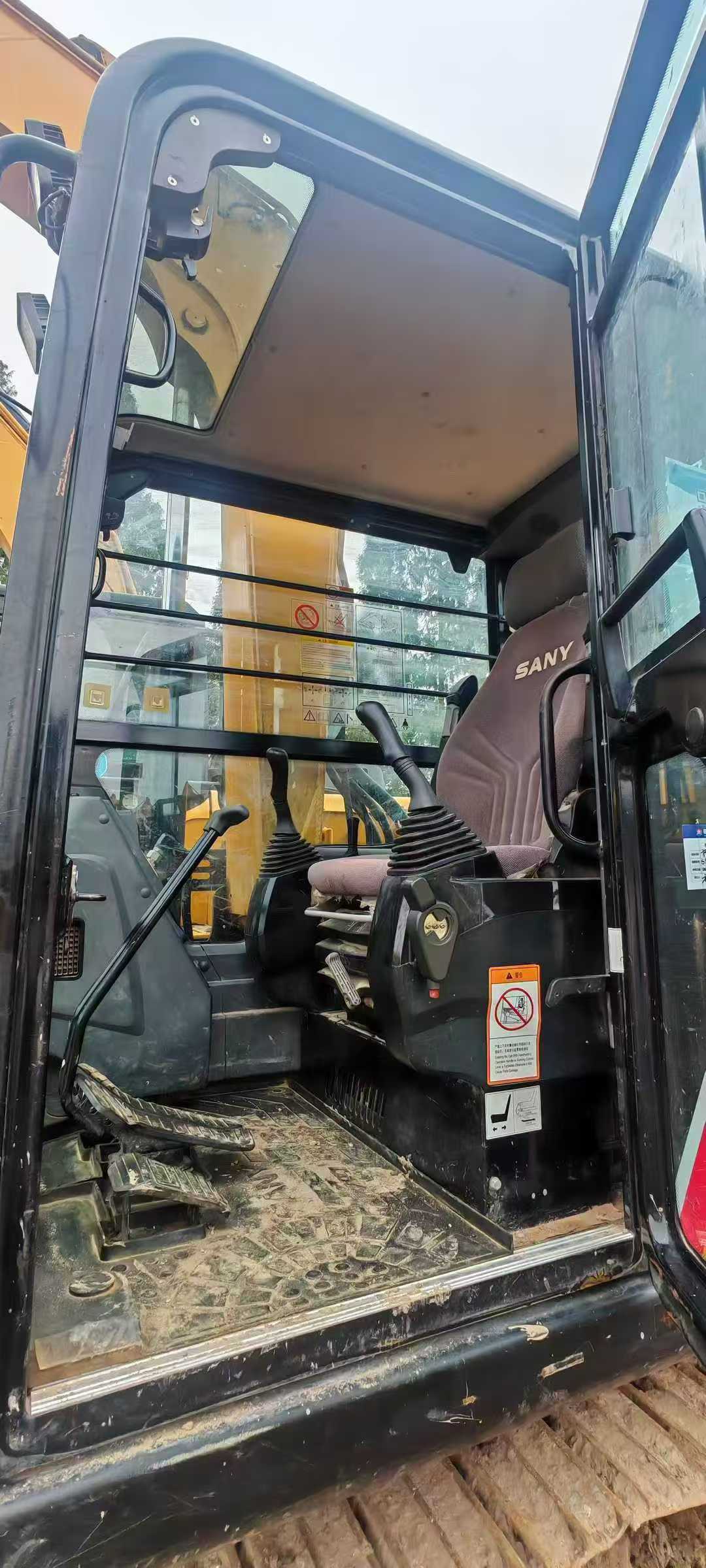 Used Sany SY75 Excavator 2020 Model / 7