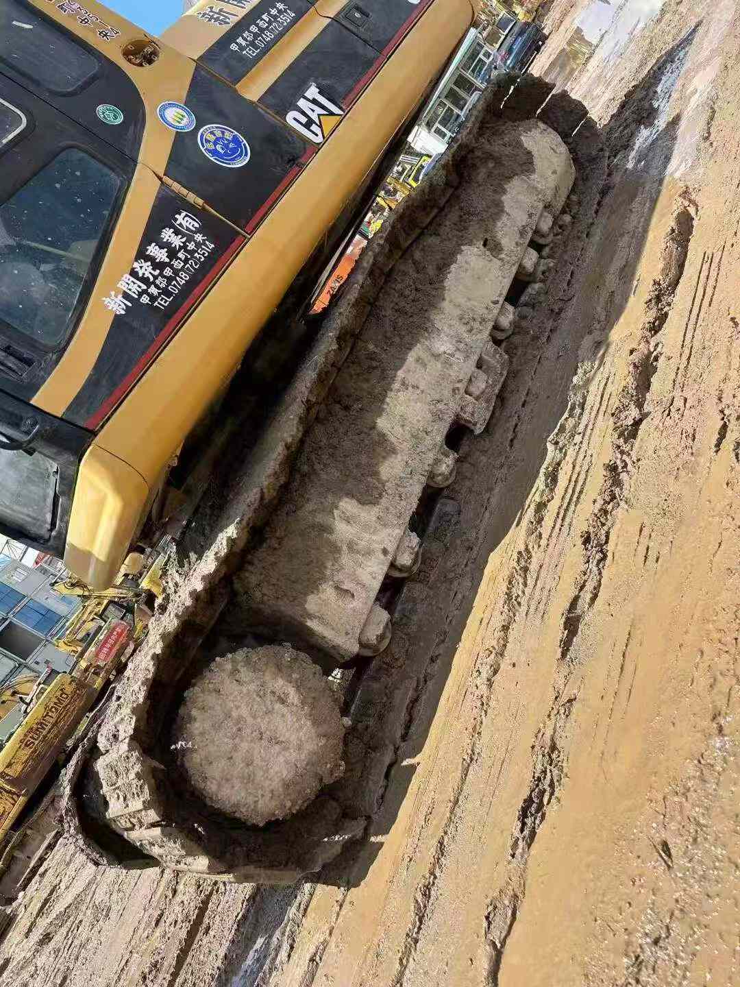 Used Caterpillar CT20 Excavator 2016 Model / 9