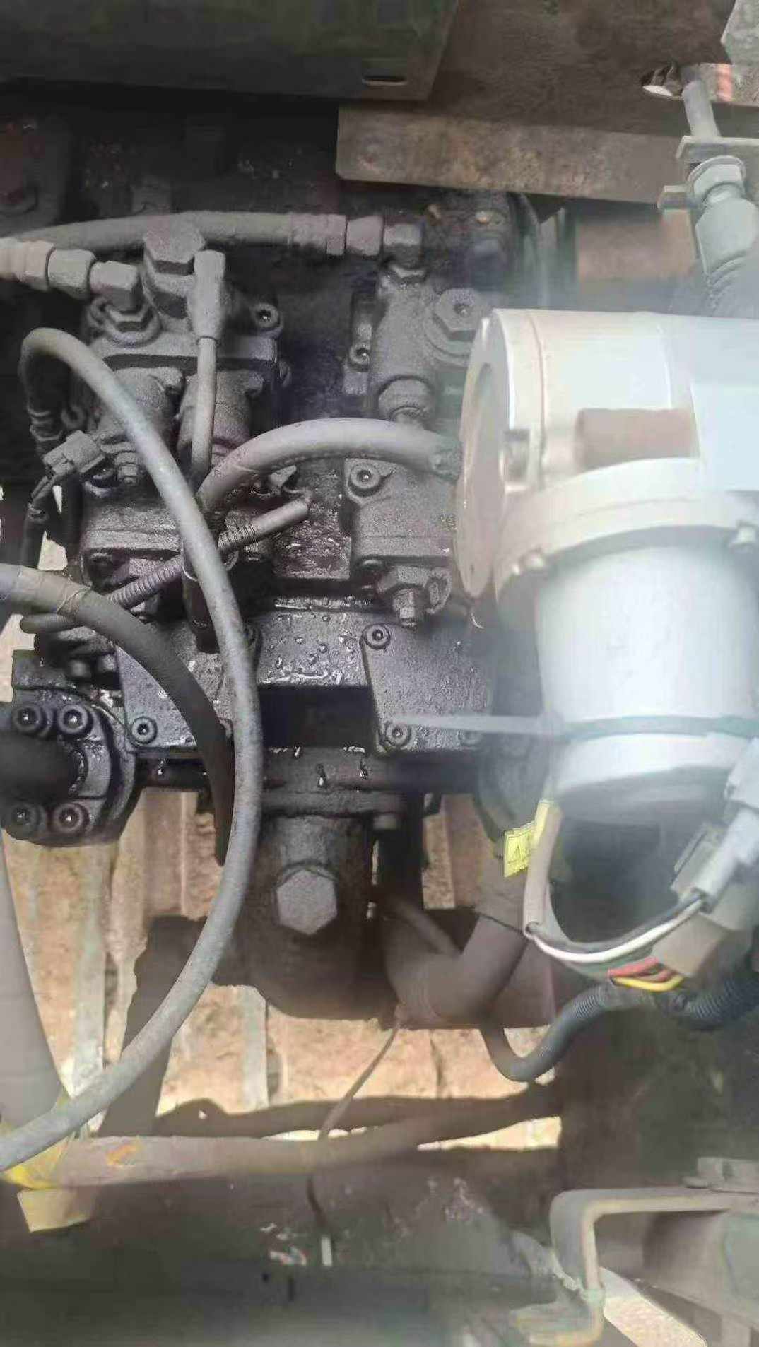 Used Hitachi EX22 Excavator 2016 Model / 7