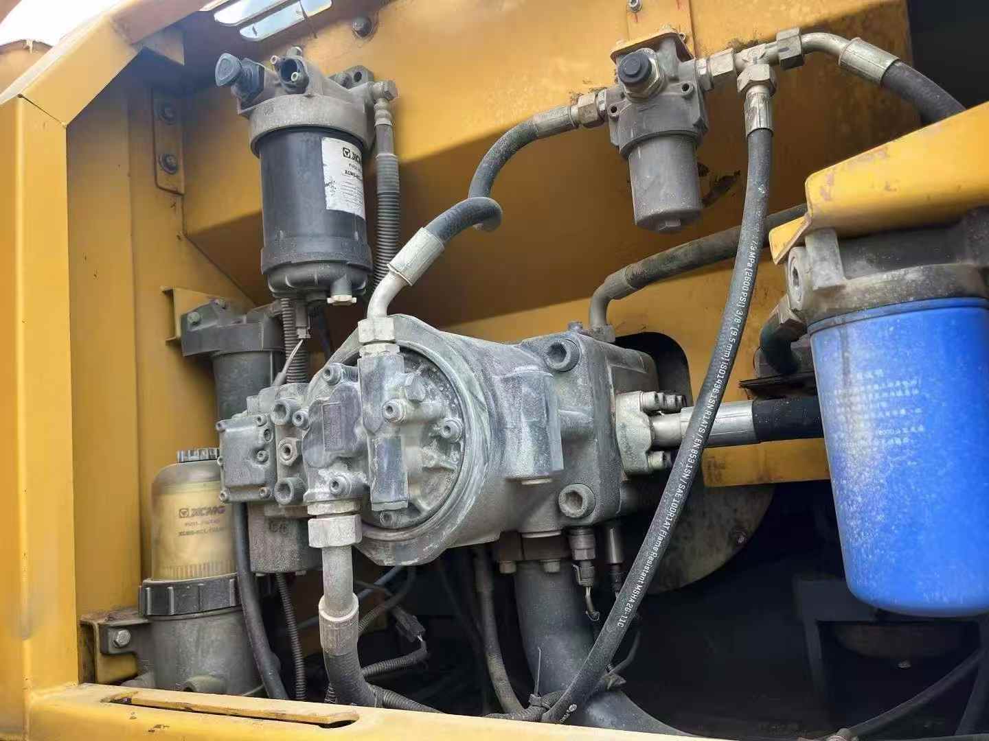 Used XCMG XE215 Excavator 2021 Model / 9