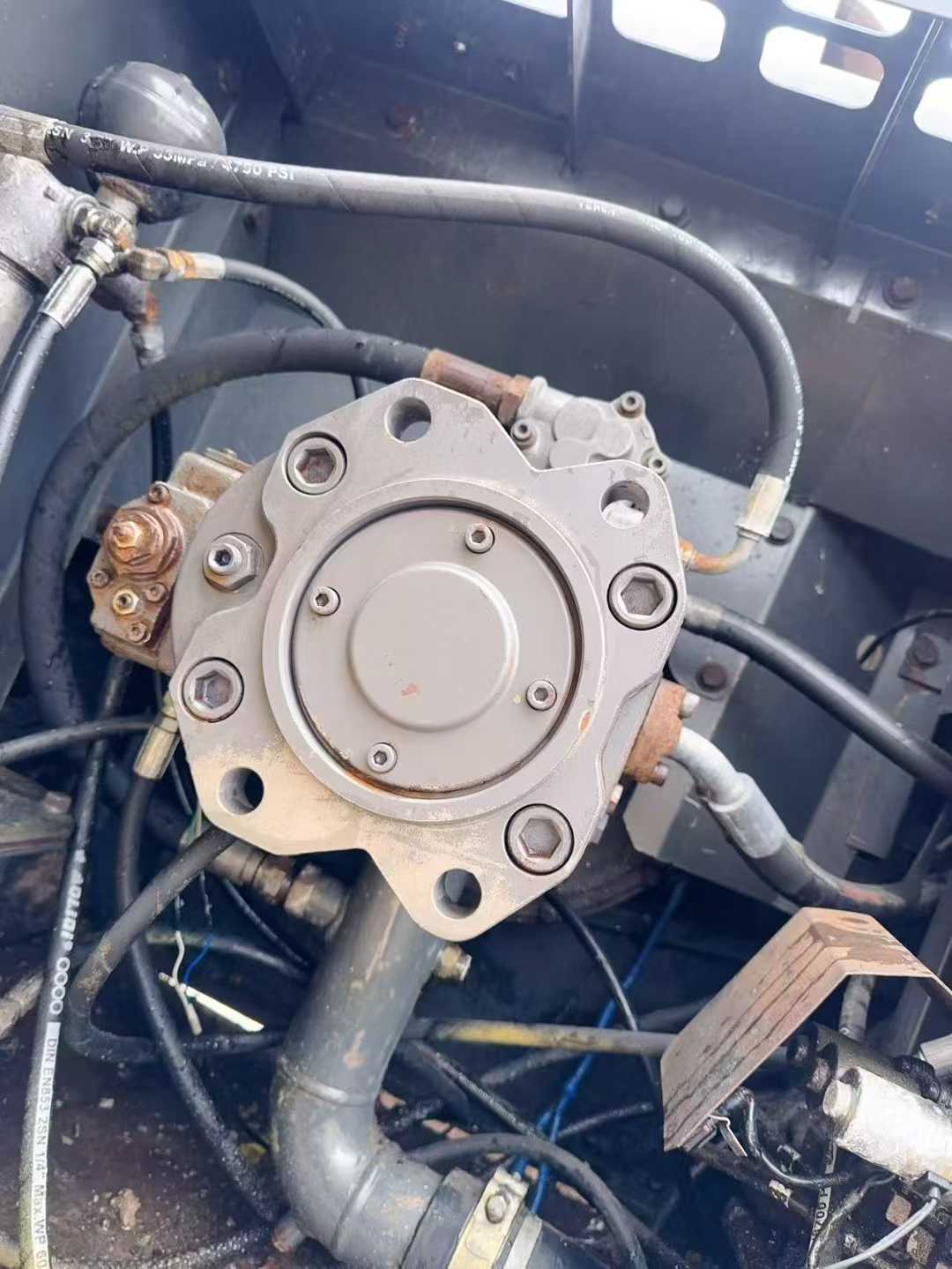 Used Sumitomo SH200-3 Excavator 2016 Model / 7