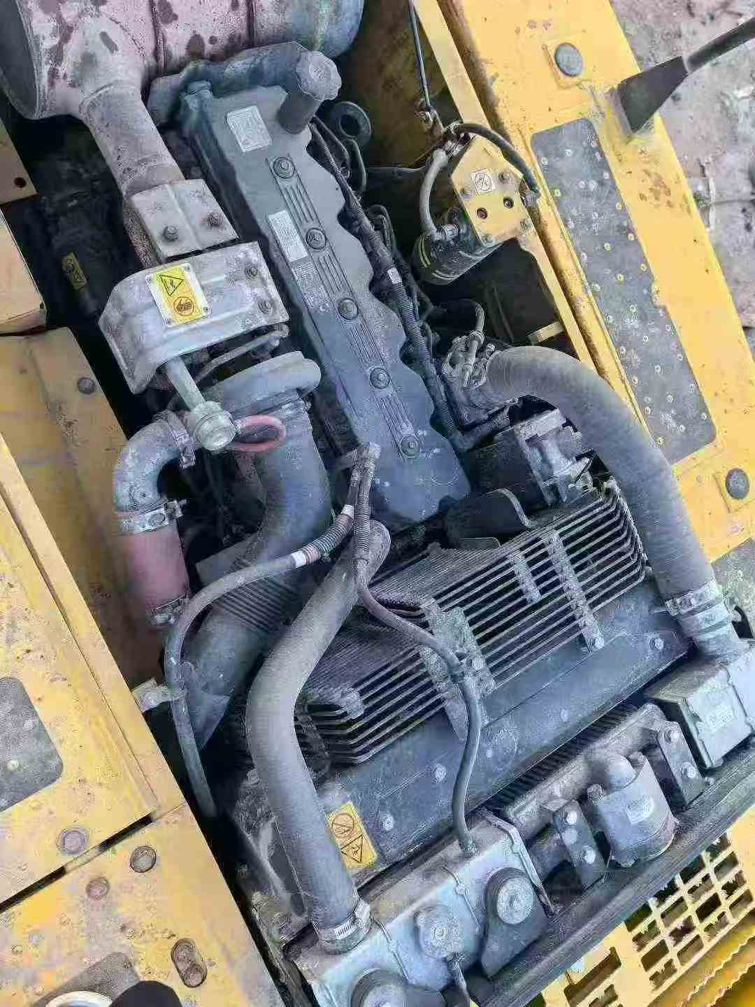 Used Komatsu PC200 Excavator 2020 Model / 4