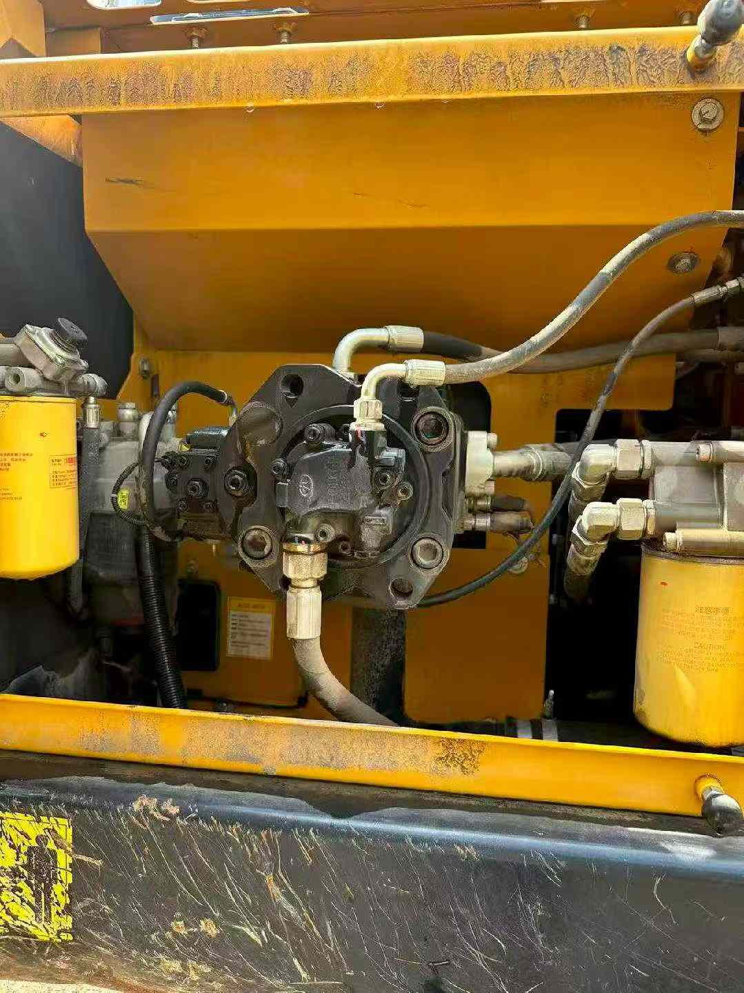 Used Sany SY200H Excavator 2022 Model / 2