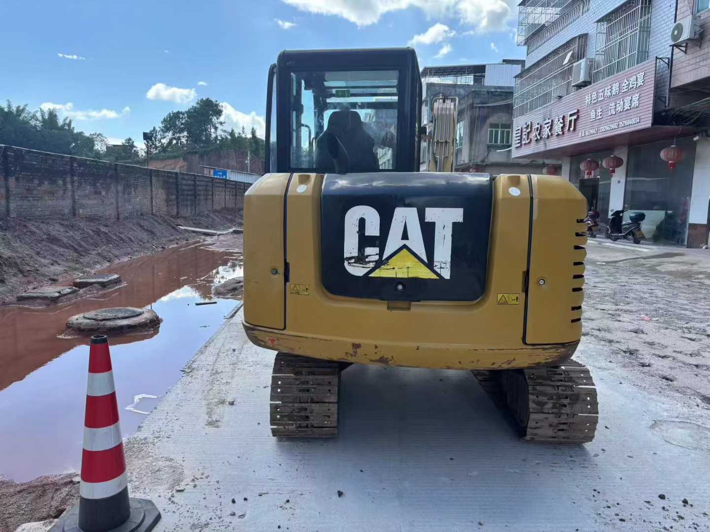 Used Caterpillar 305.5 Excavator 2019 Model / 2
