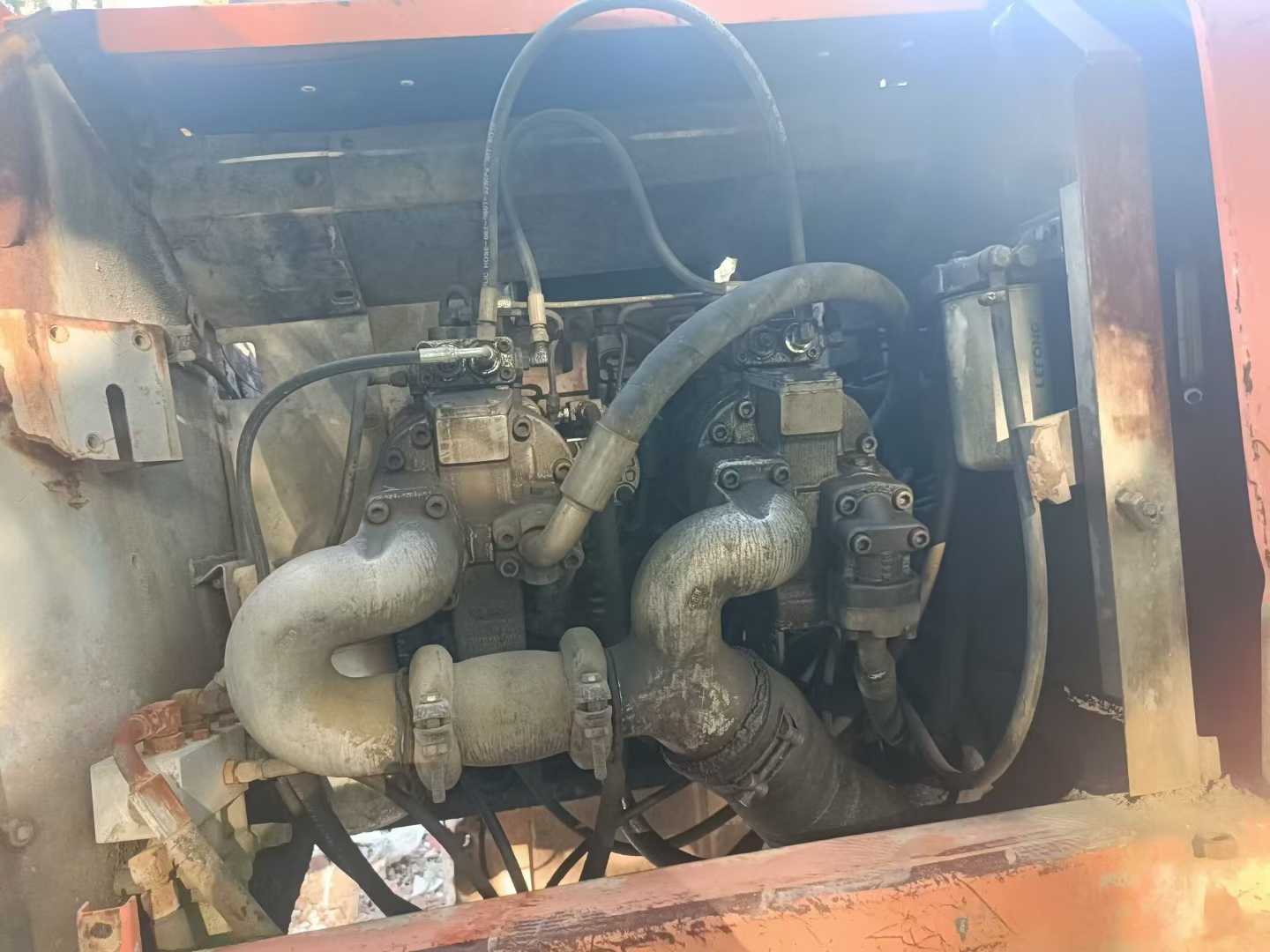 Used Hitachi ZW330 Excavator 2016 Model / 3