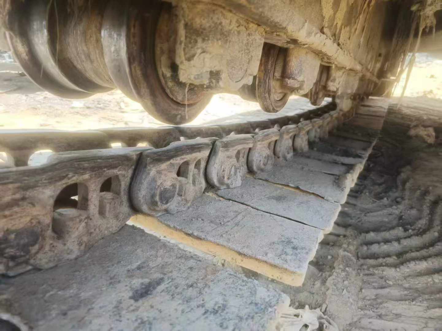 Used Komatsu PC200-8N1 Excavator 2016 Model / 8