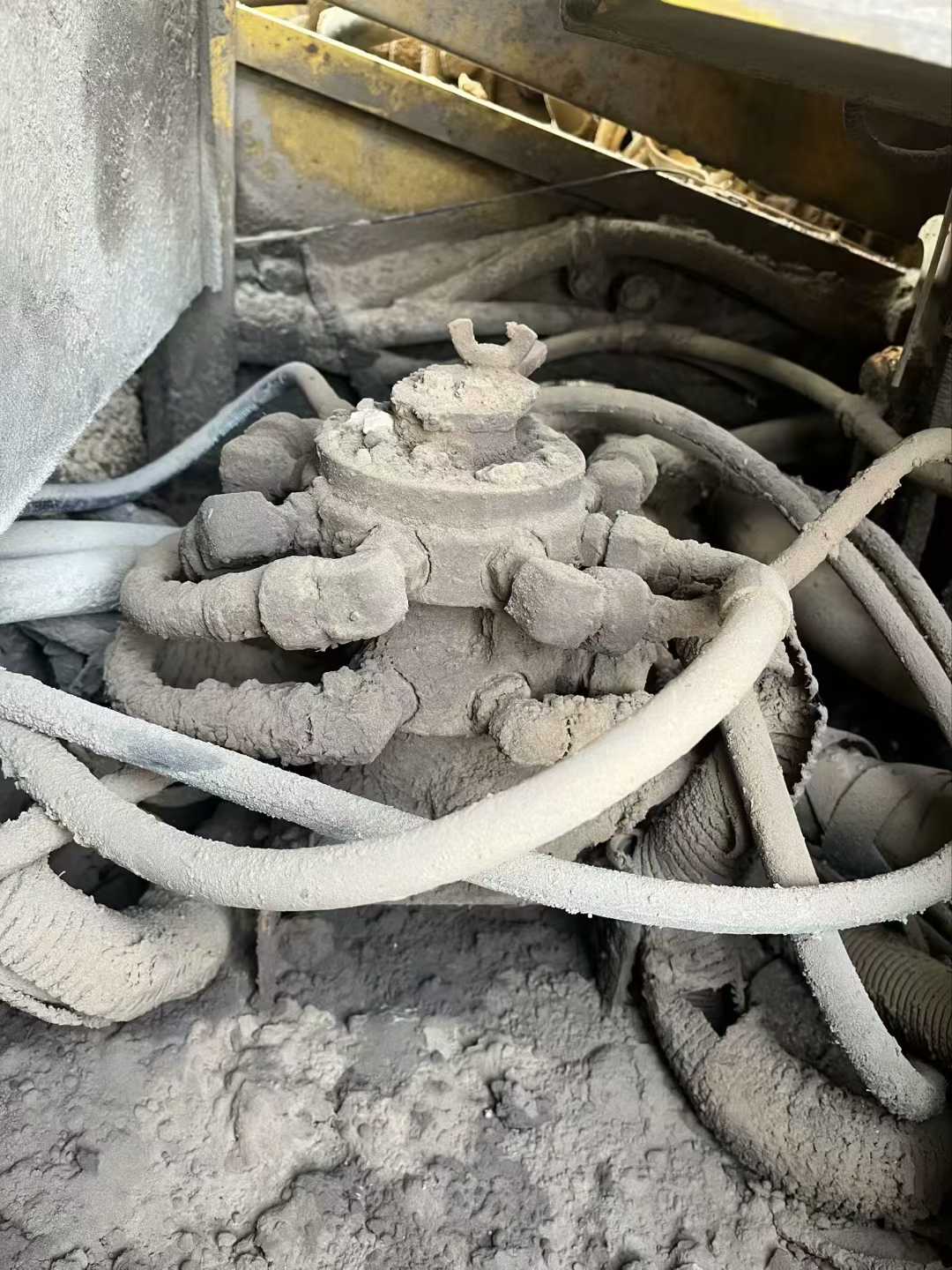 Used Komatsu PC200-8 Excavator 2016 Model / 8