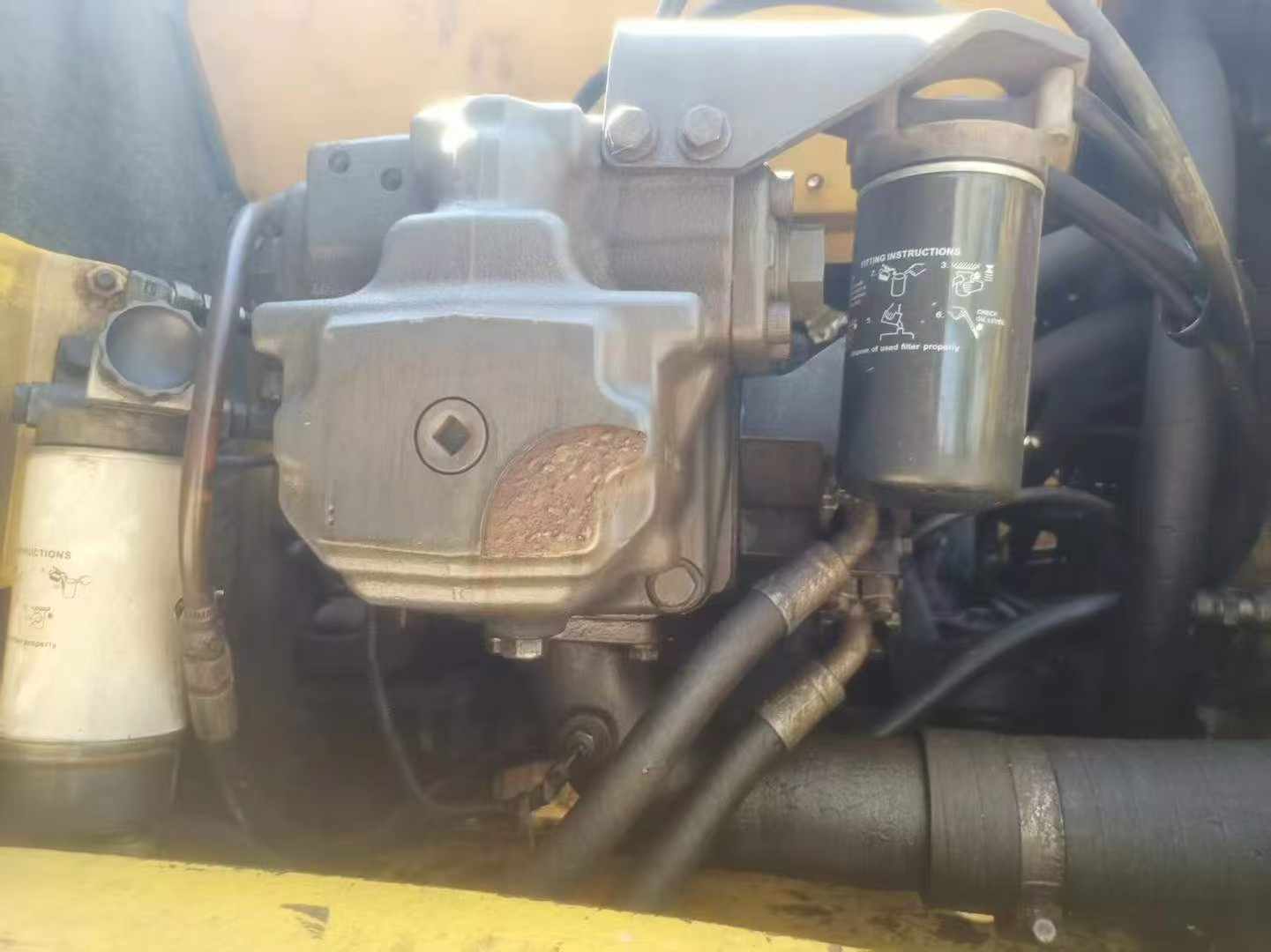 Used Komatsu PC200-8N1 Excavator 2016 Model / 6