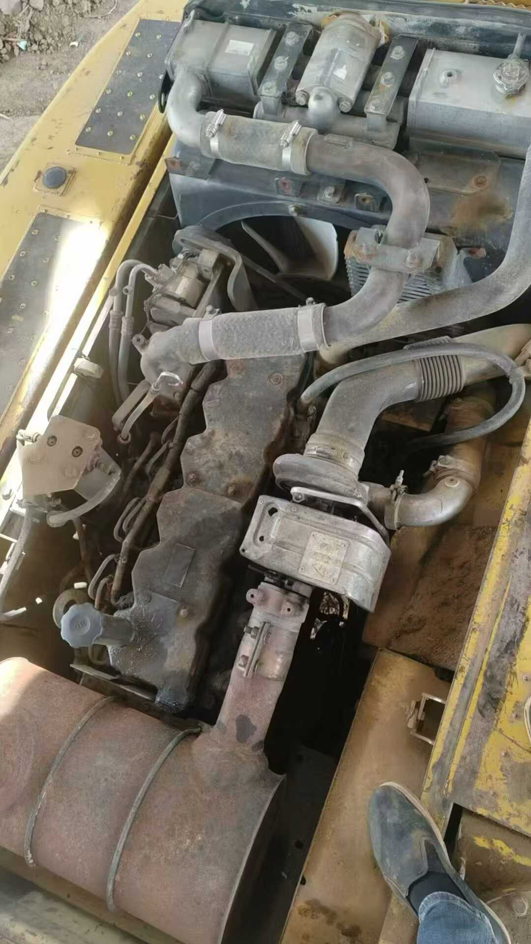 Used Komatsu PC200-8 Excavator 2016 Model / 7