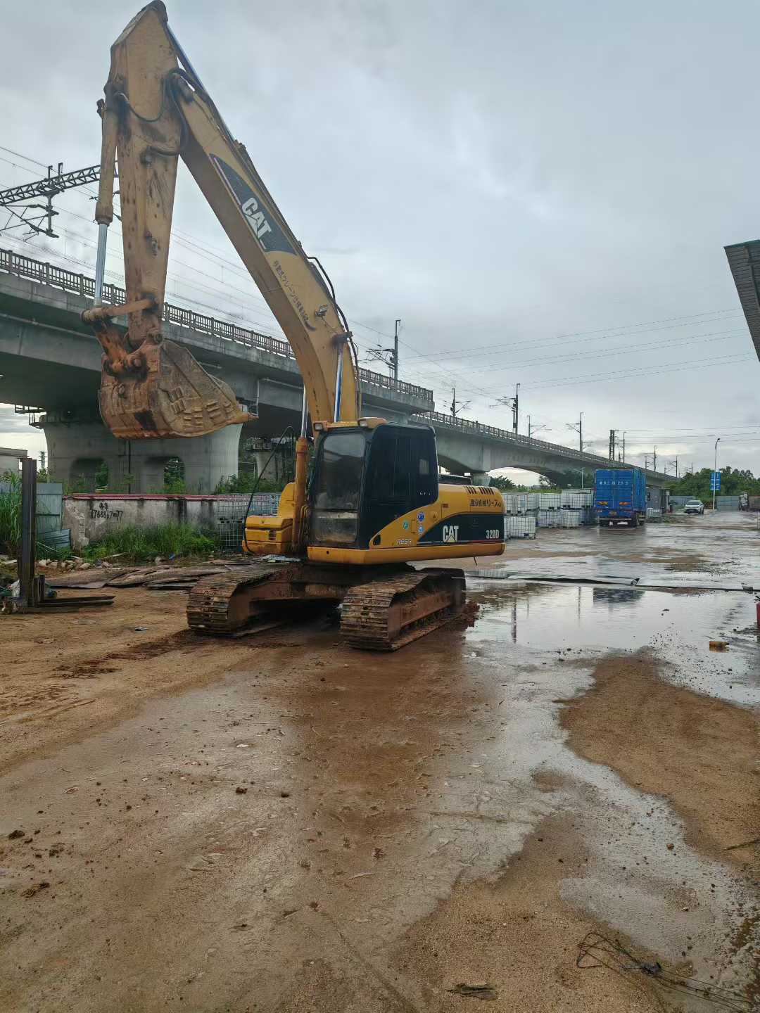 Used Caterpillar 320D Excavator 2016 Model / 2