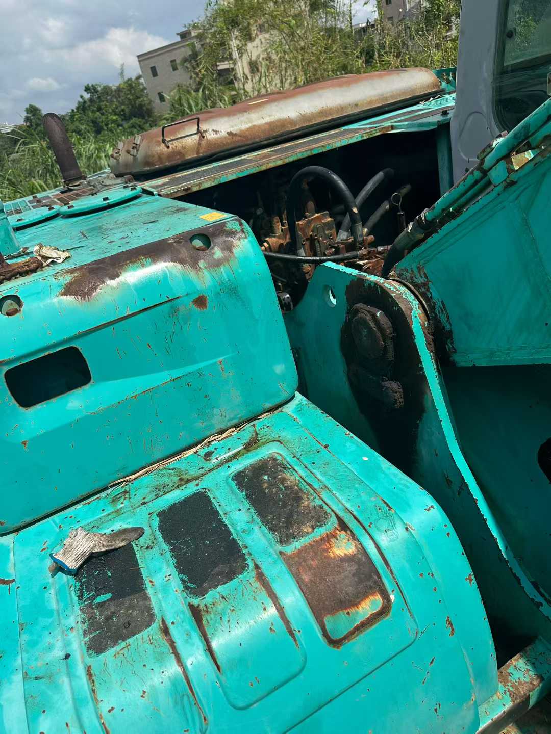 Used Kobelco SK200-9 Excavator 2016 Model / 4