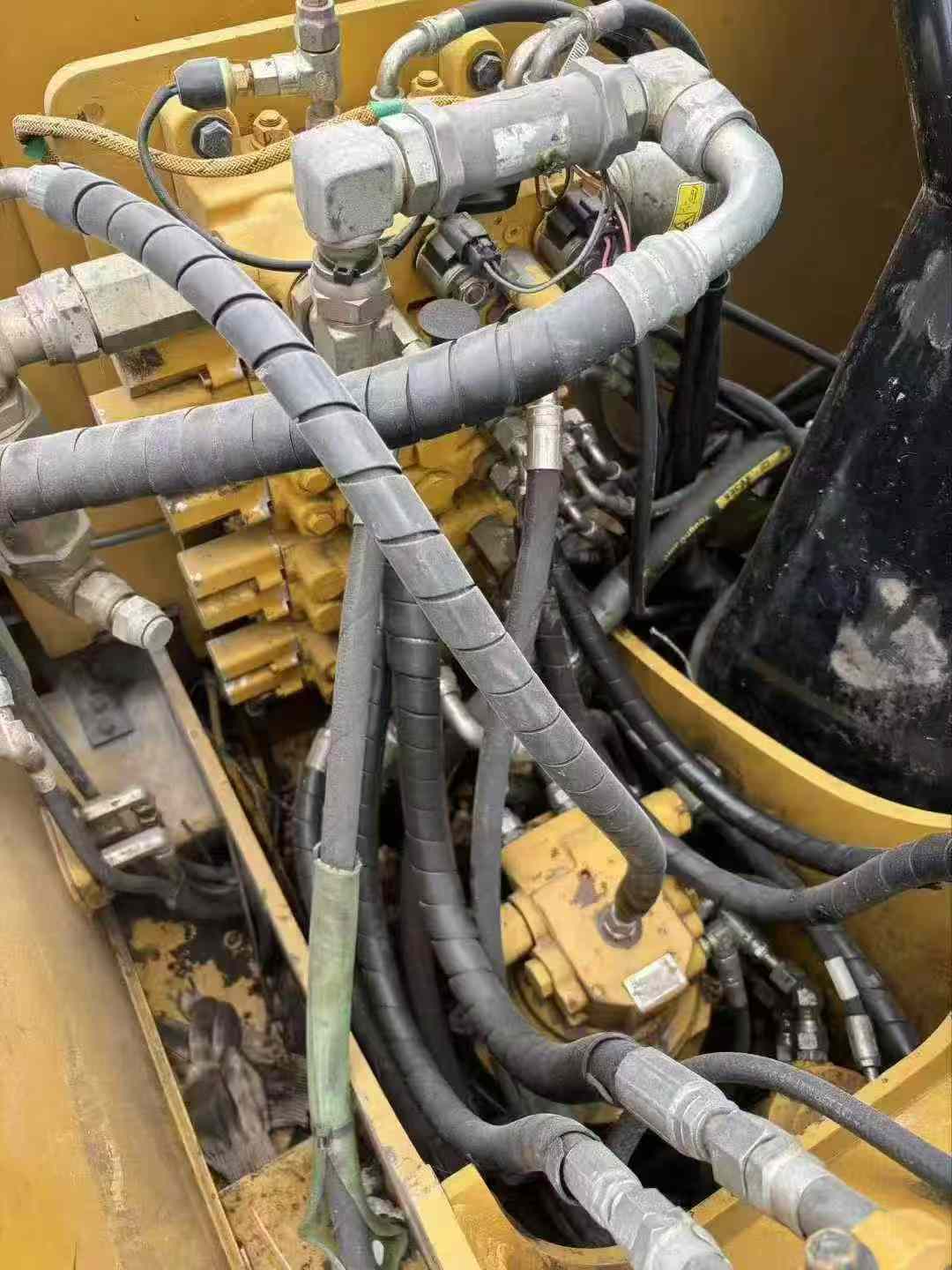 Used Caterpillar 307V2 Excavator 2018 Model / 5