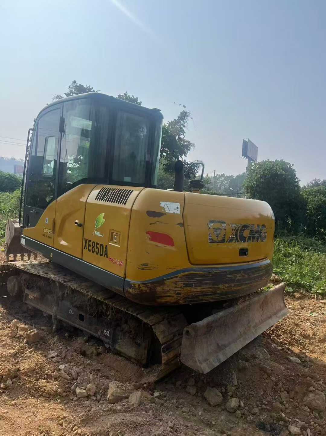 Used XCMG XE75WD Excavator 2022 Model / 3