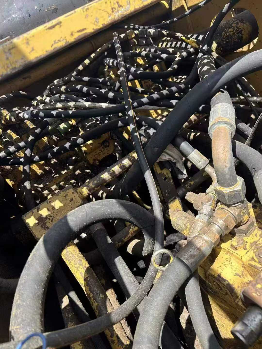 Used Caterpillar 320V2 Excavator 2016 Model / 6