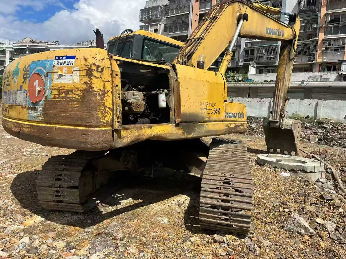 Used Komatsu PW200-7 Excavator 2016 Model / 2