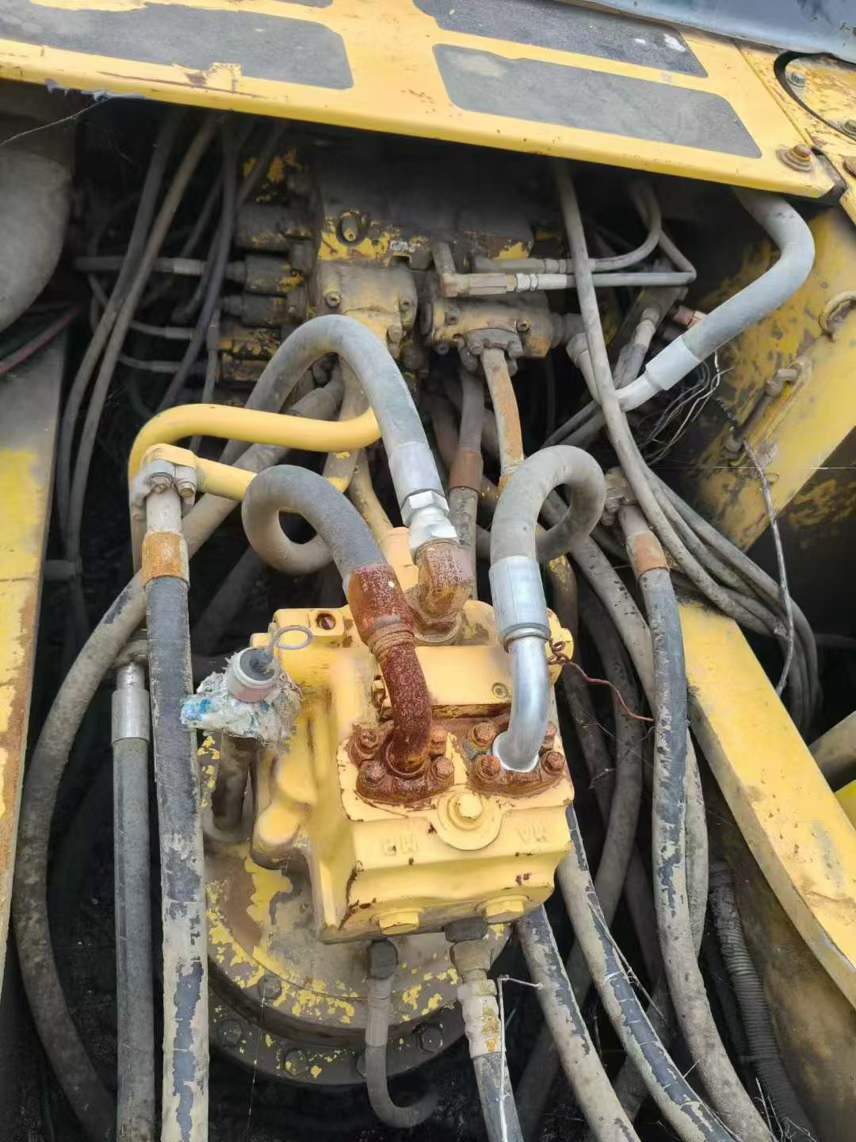 Used Komatsu PC60 Excavator 2016 Model / 2