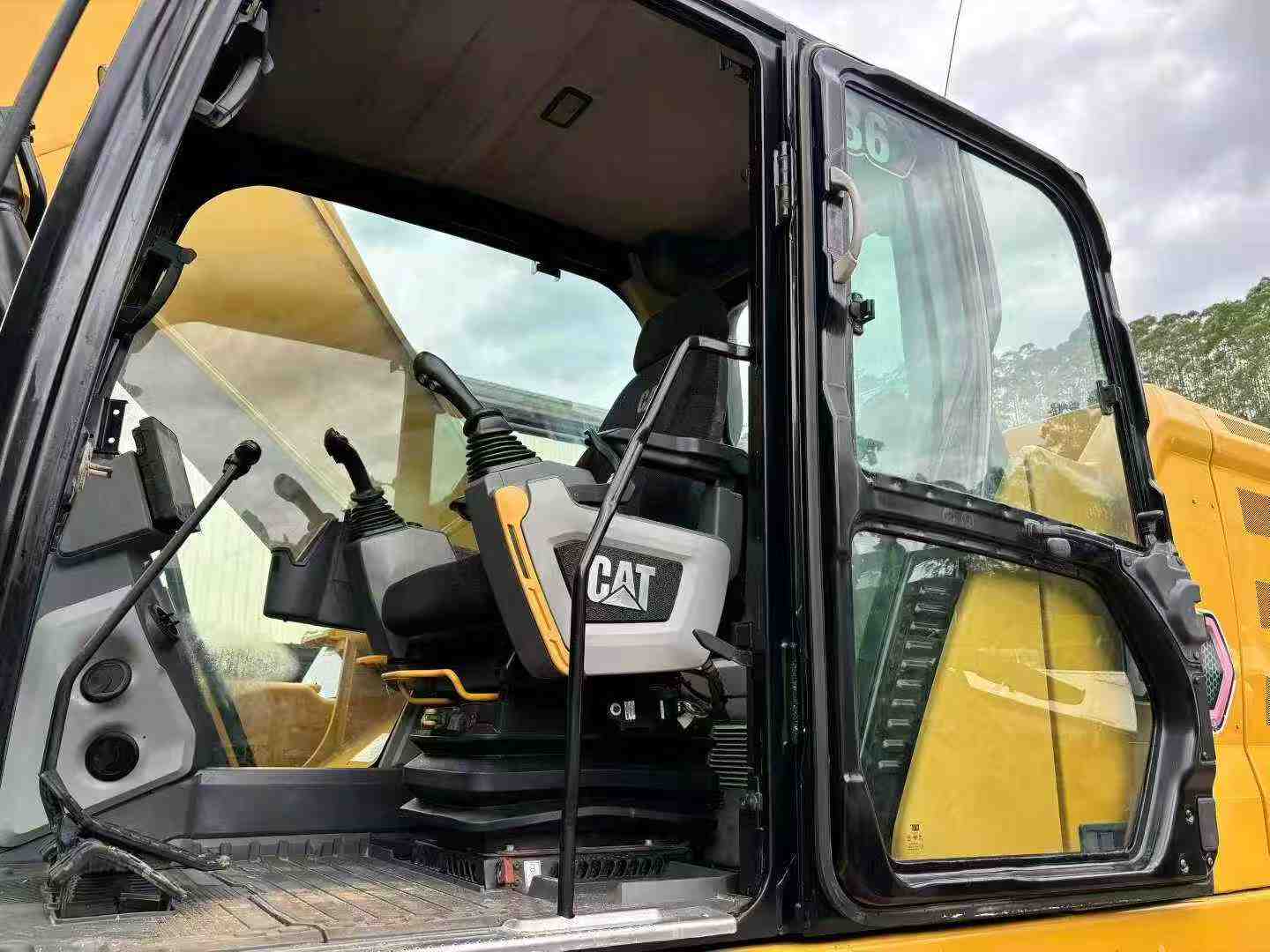 Used Caterpillar 336FLH Excavator 2020 Model / 8