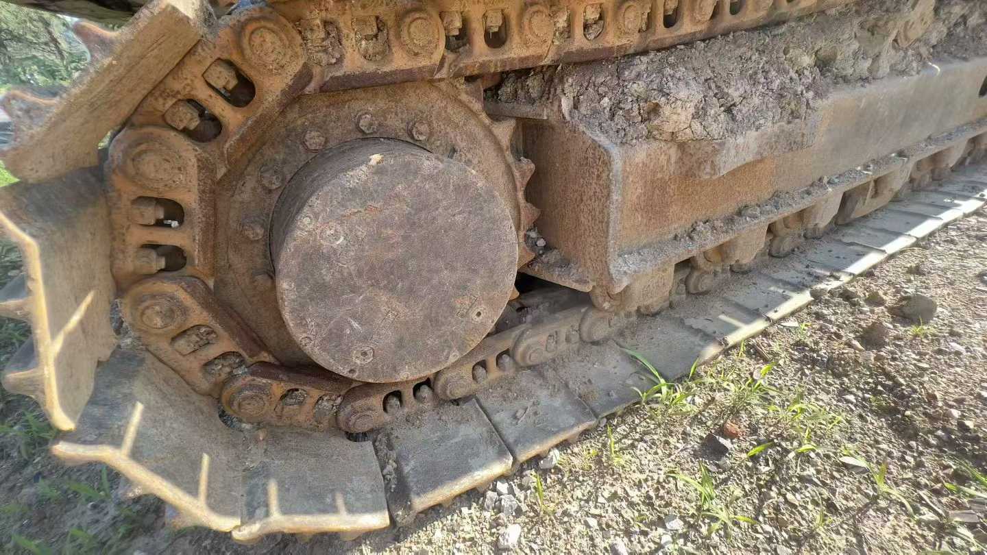 Used XCMG XE135GA Excavator 2013 Model / 3