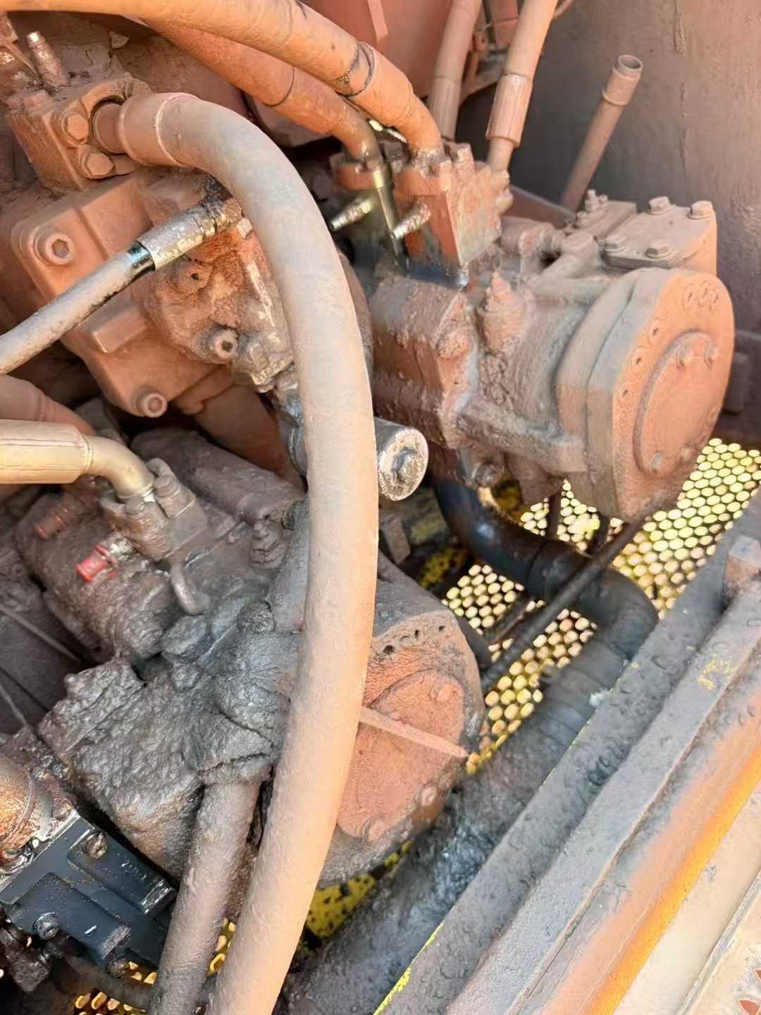 Used Komatsu PC850 Excavator 2016 Model / 8