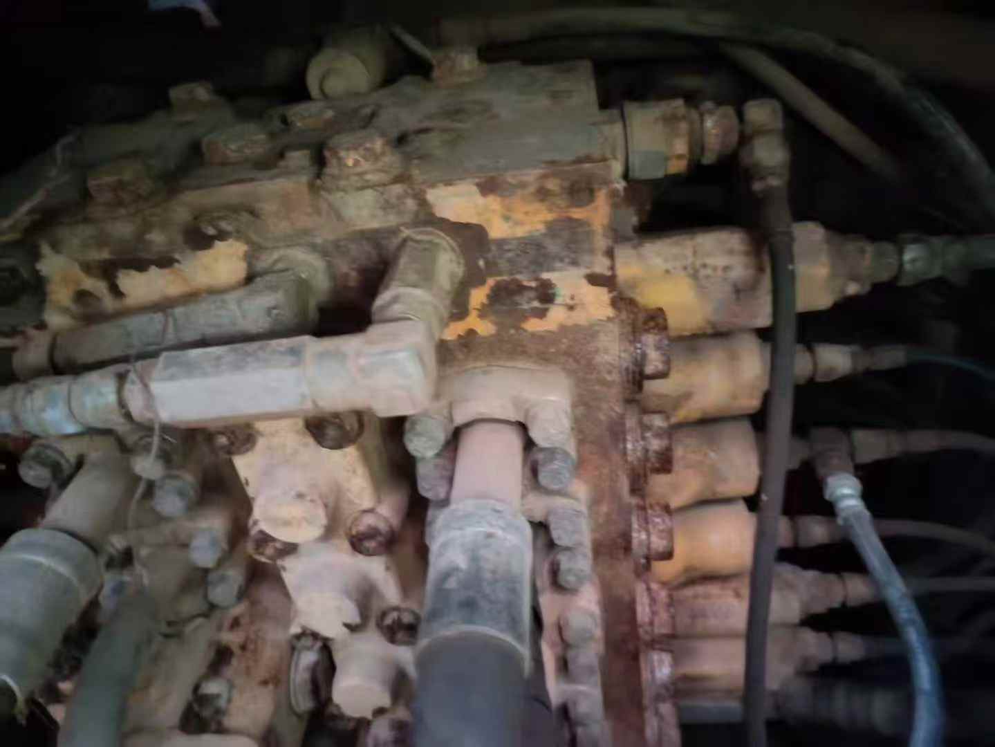 Used Komatsu PW200-7 Excavator 2016 Model / 4