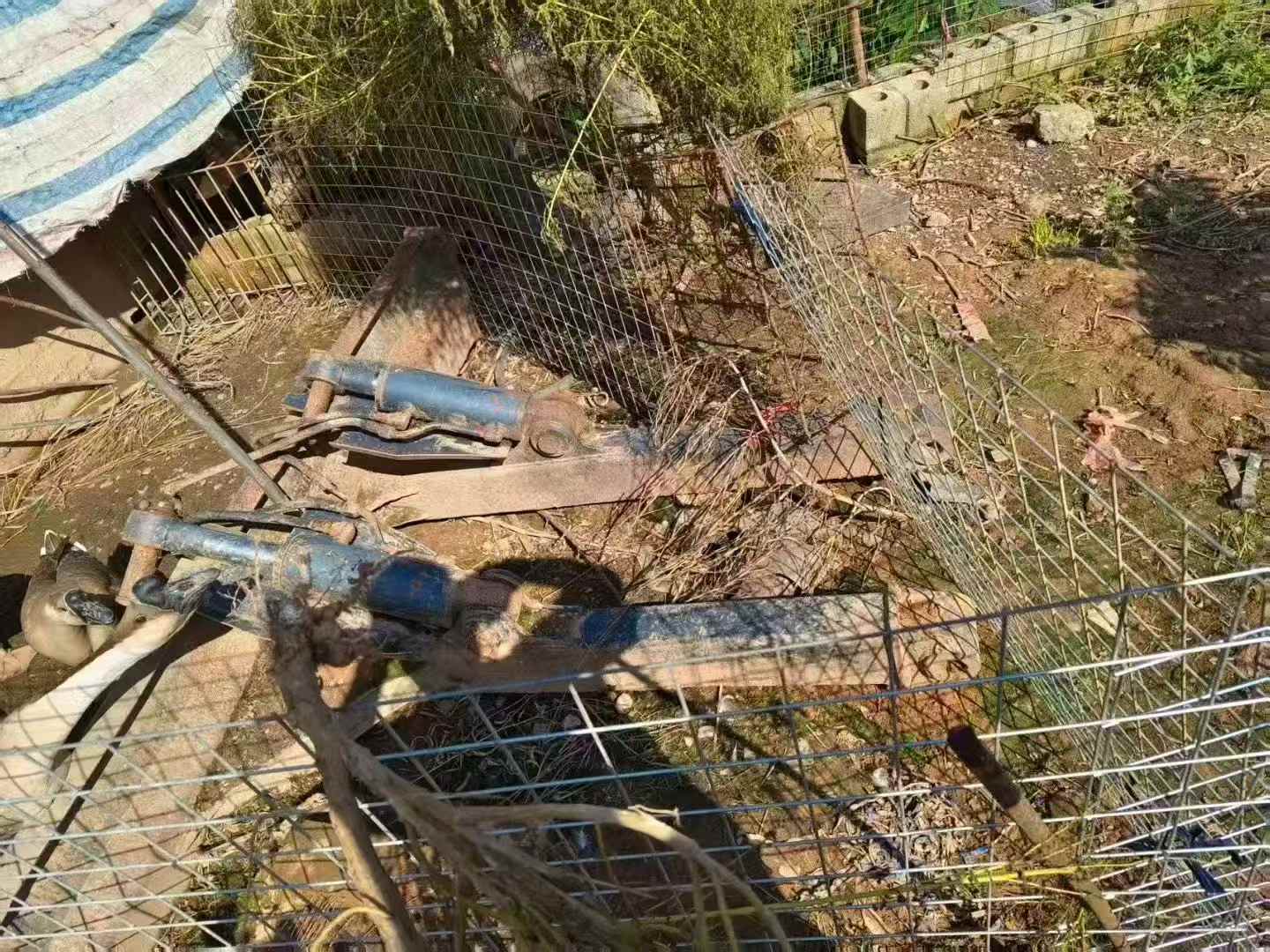 Buy Caterpillar 307V2 Used Excavator / 1