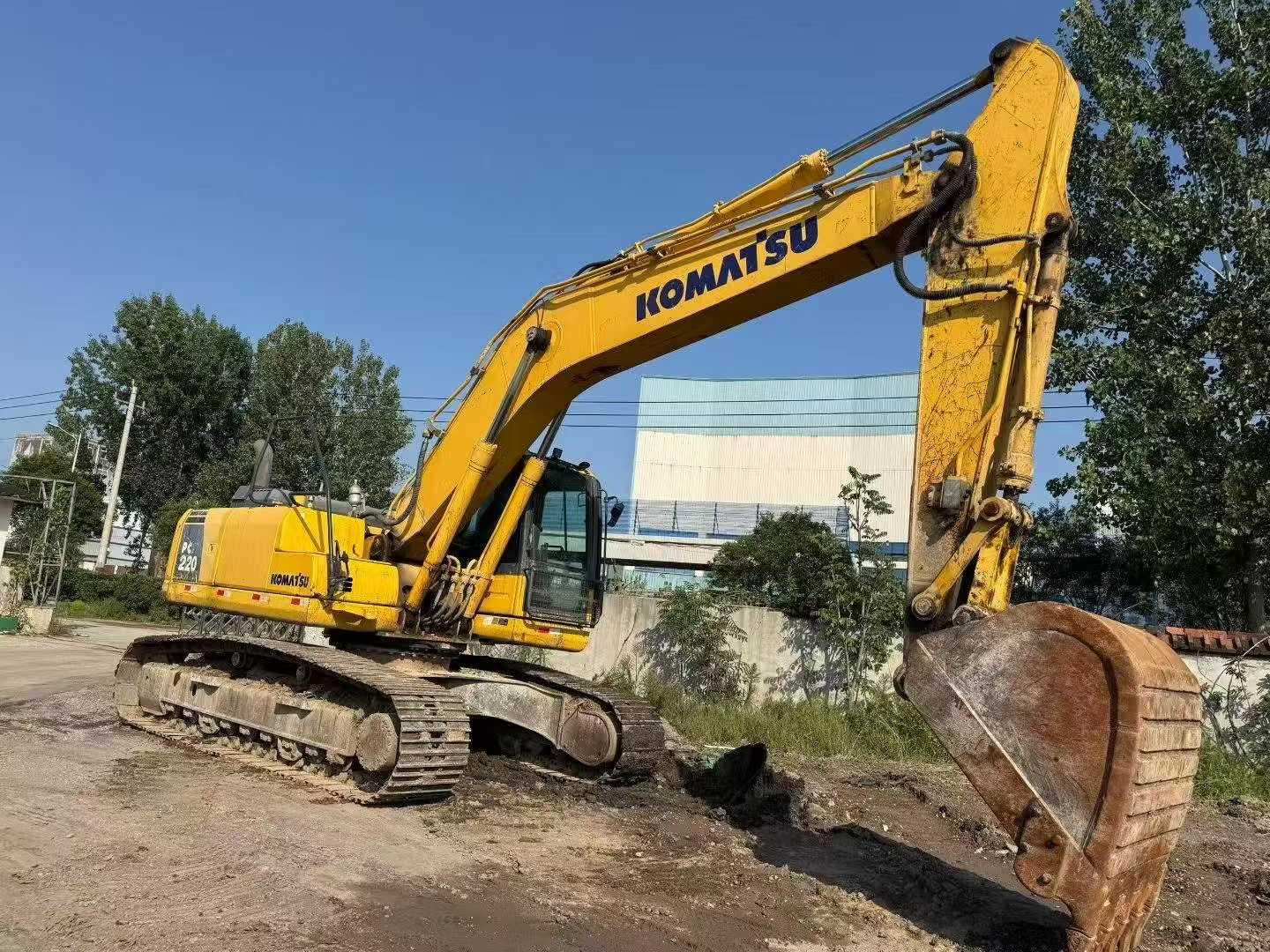 Buy Komatsu PC200LC-8M0 Used Excavator / 1
