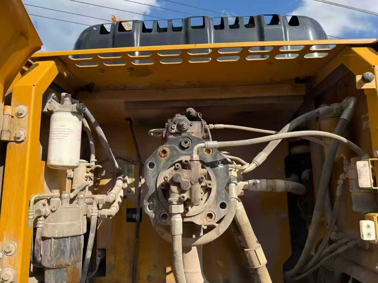 Used Sany SW305K Excavator 2020 Model / 4