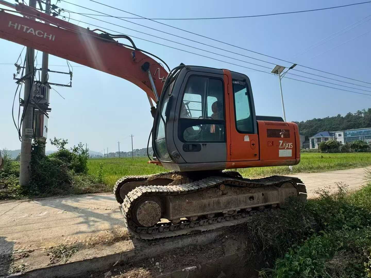 Used Hitachi ZX120 Excavator 2016 Model / 7