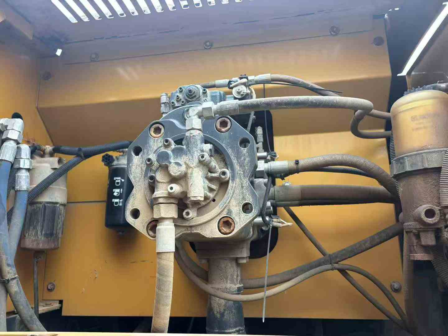 Used XCMG XE370 Excavator 2018 Model / 2