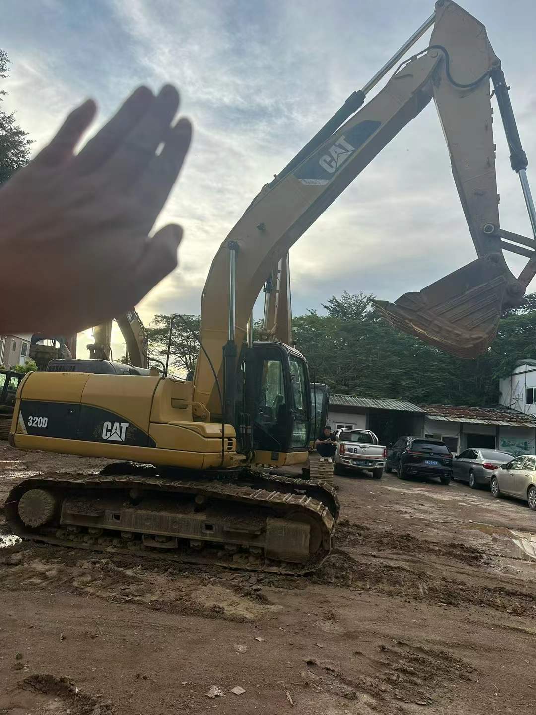 Used Caterpillar 320D Excavator 2016 Model / 2