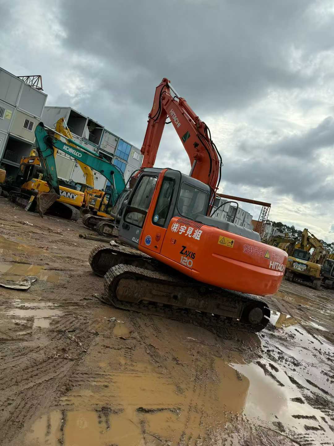 Used Hitachi ZX120 Excavator 2016 Model / 4