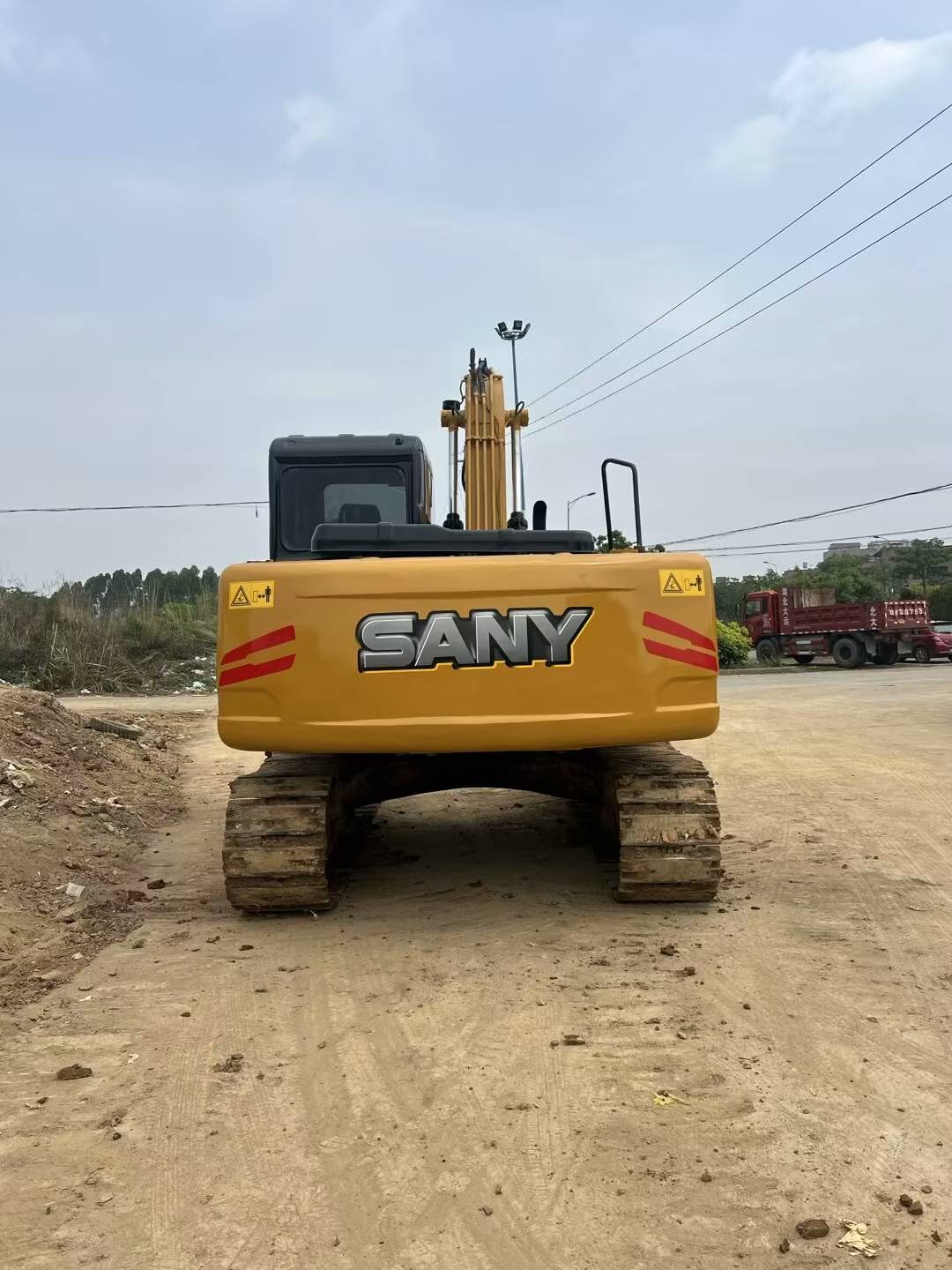 Used Sany SY135 Excavator 2016 Model / 2