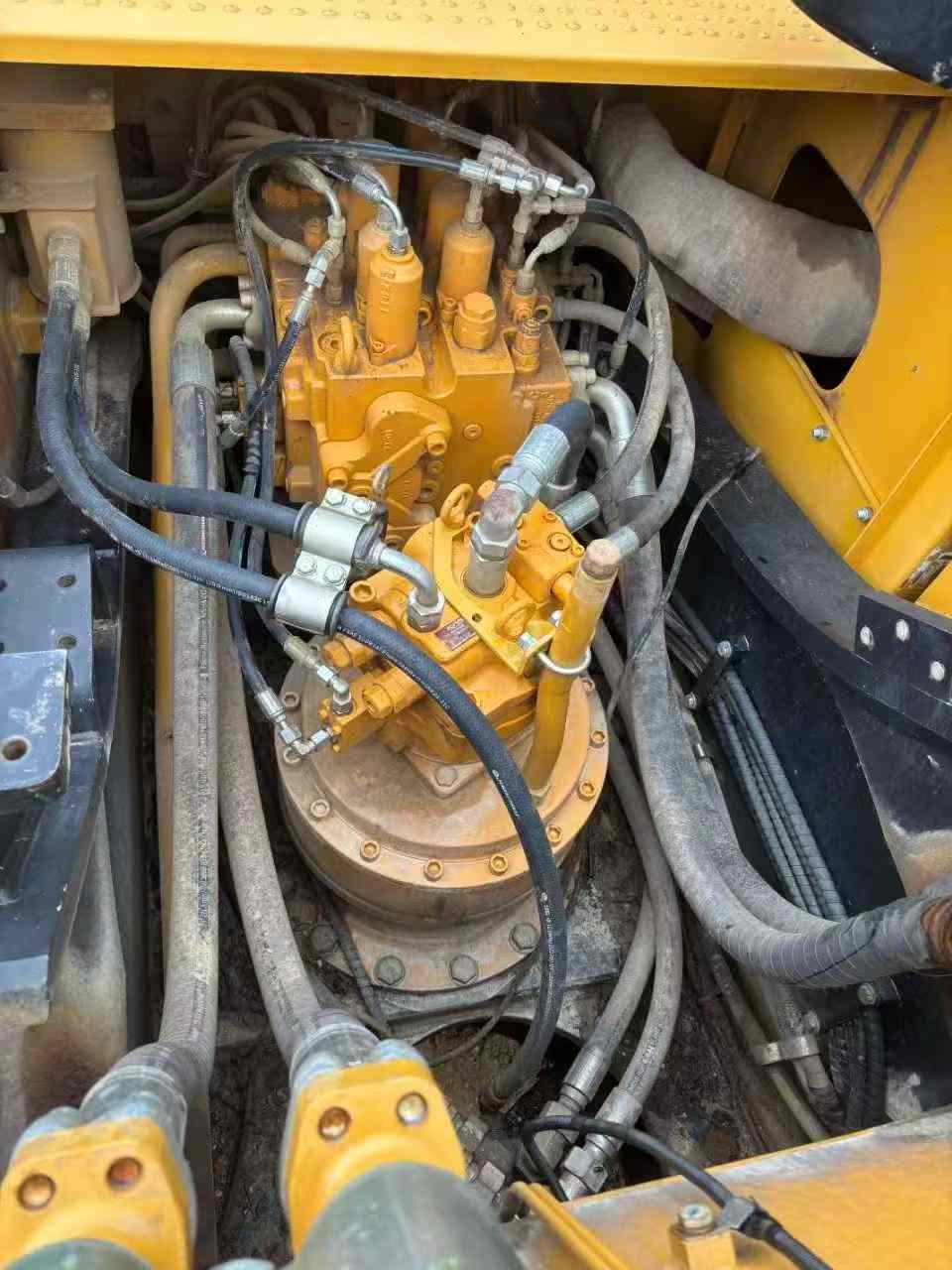 Used Sany SY365H Excavator 2017 Model / 2