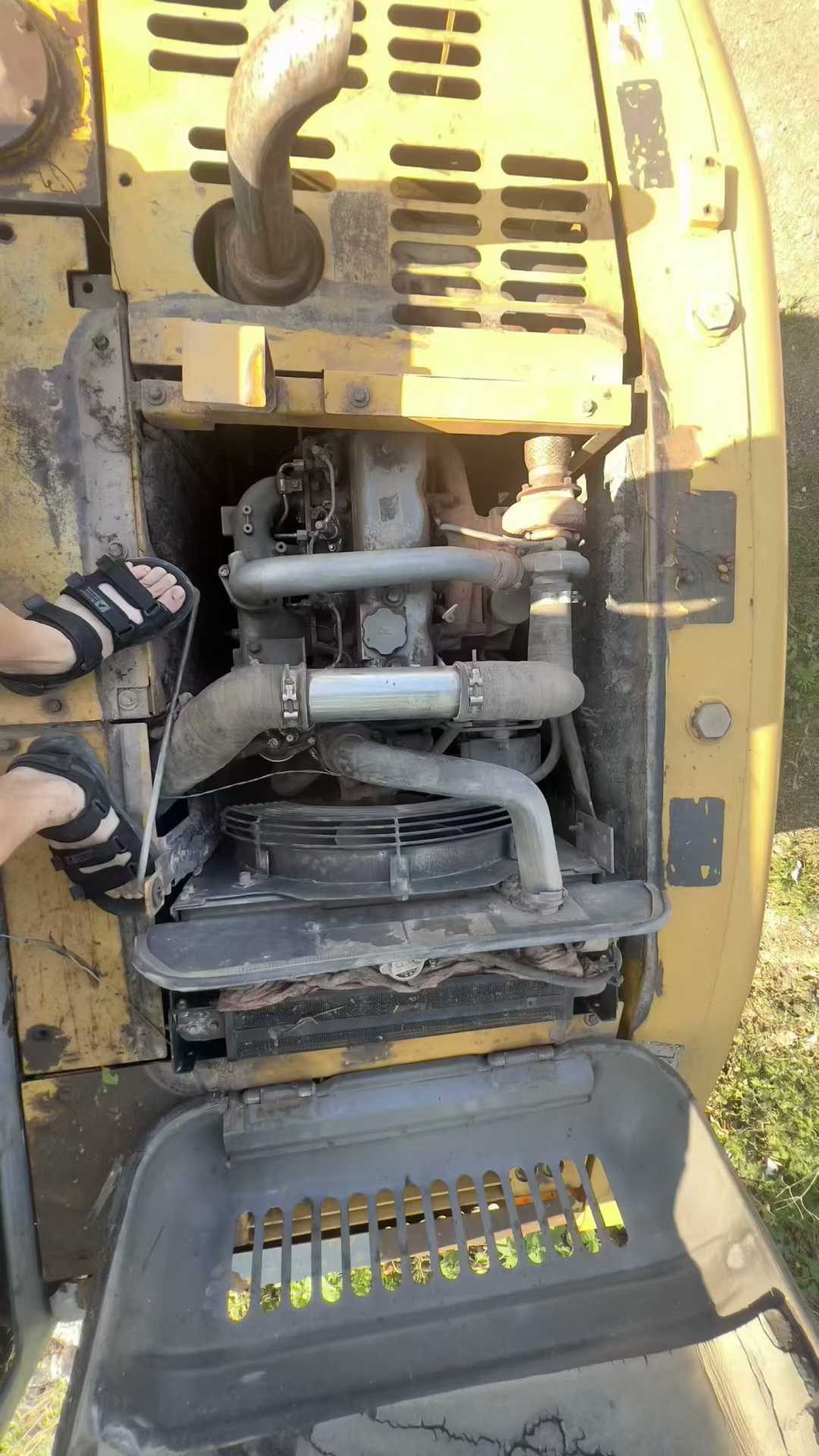 Used XCMG XE135GA Excavator 2013 Model / 4