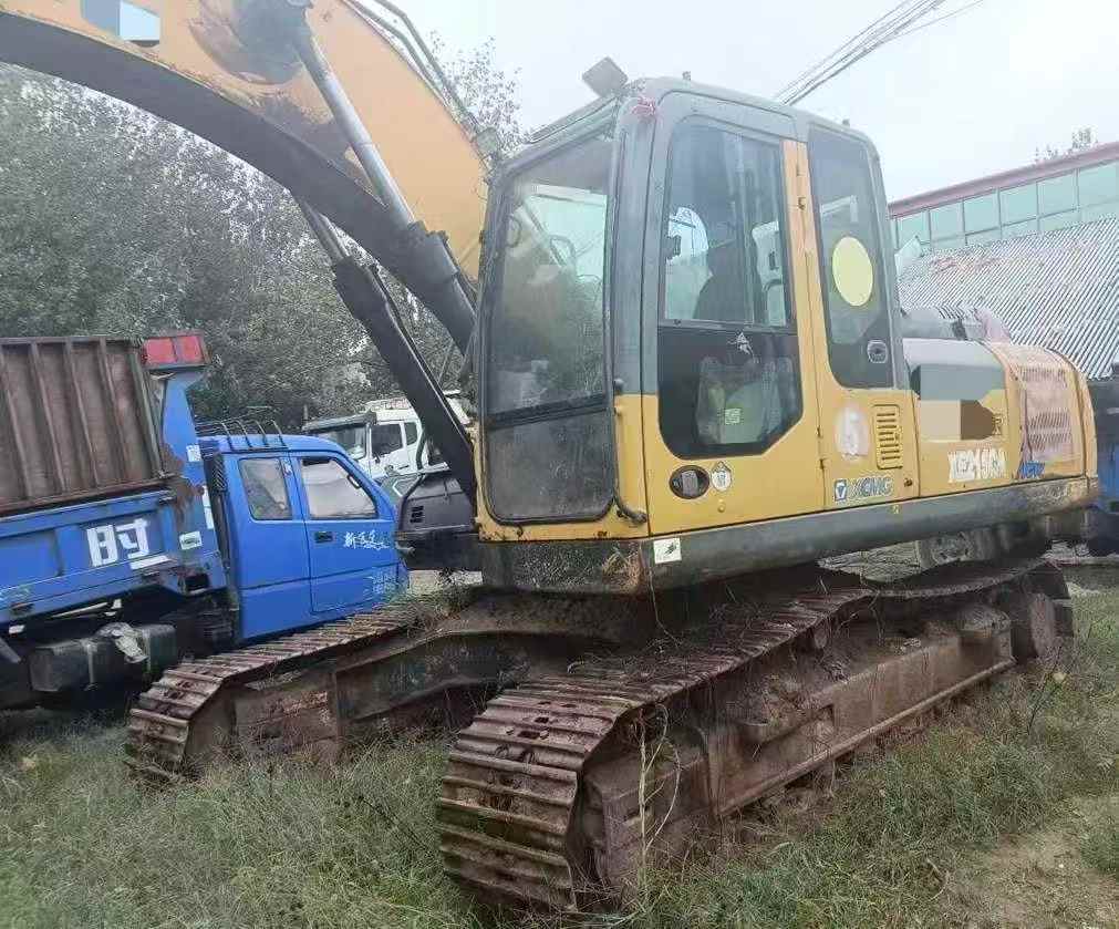 Used XCMG XE215 Excavator 2016 Model / 2