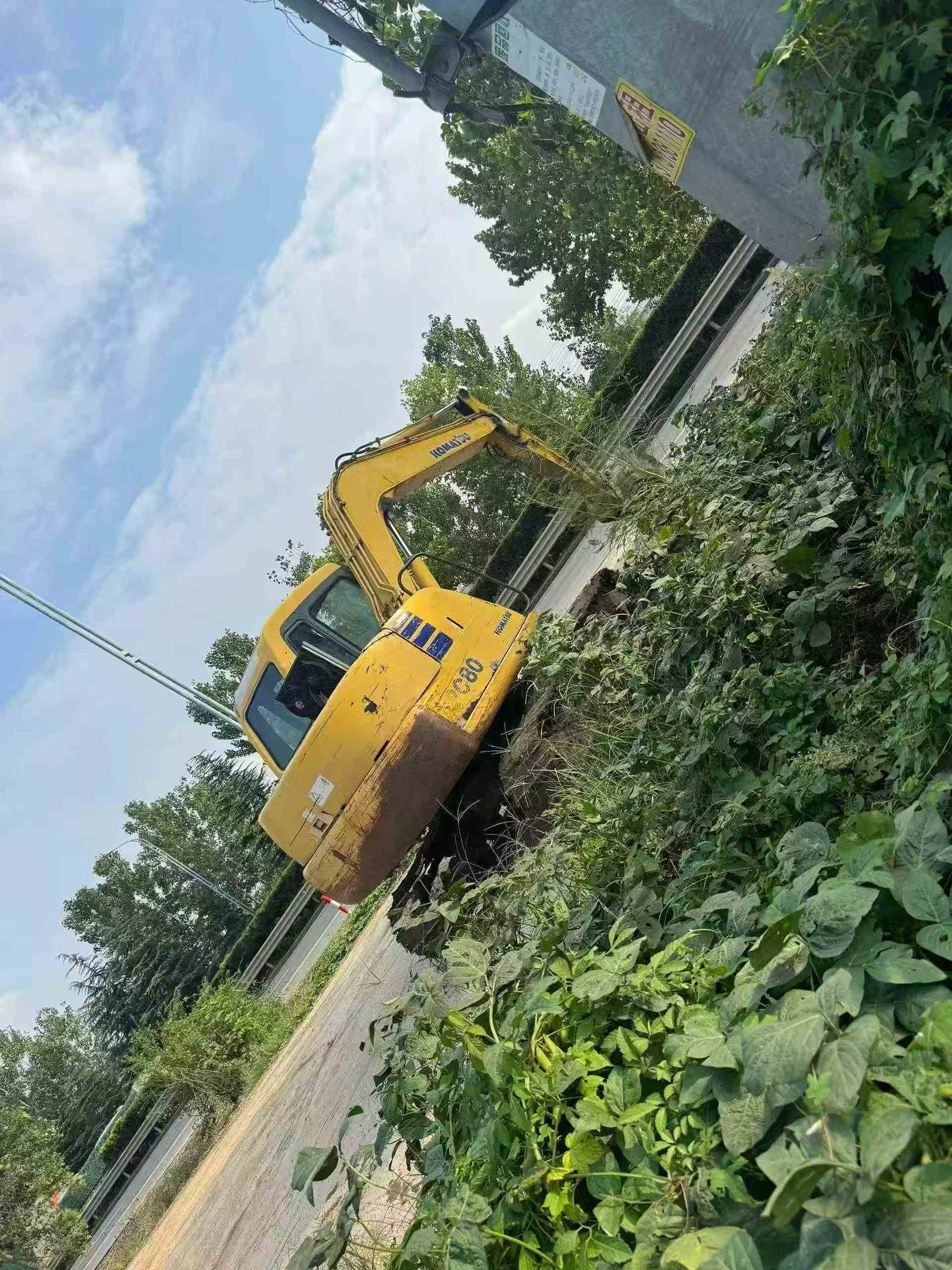 Buy Komatsu PC60-7 Used Excavator / 3 Used Komatsu PC60-7 Excavator 2010 Model / 3