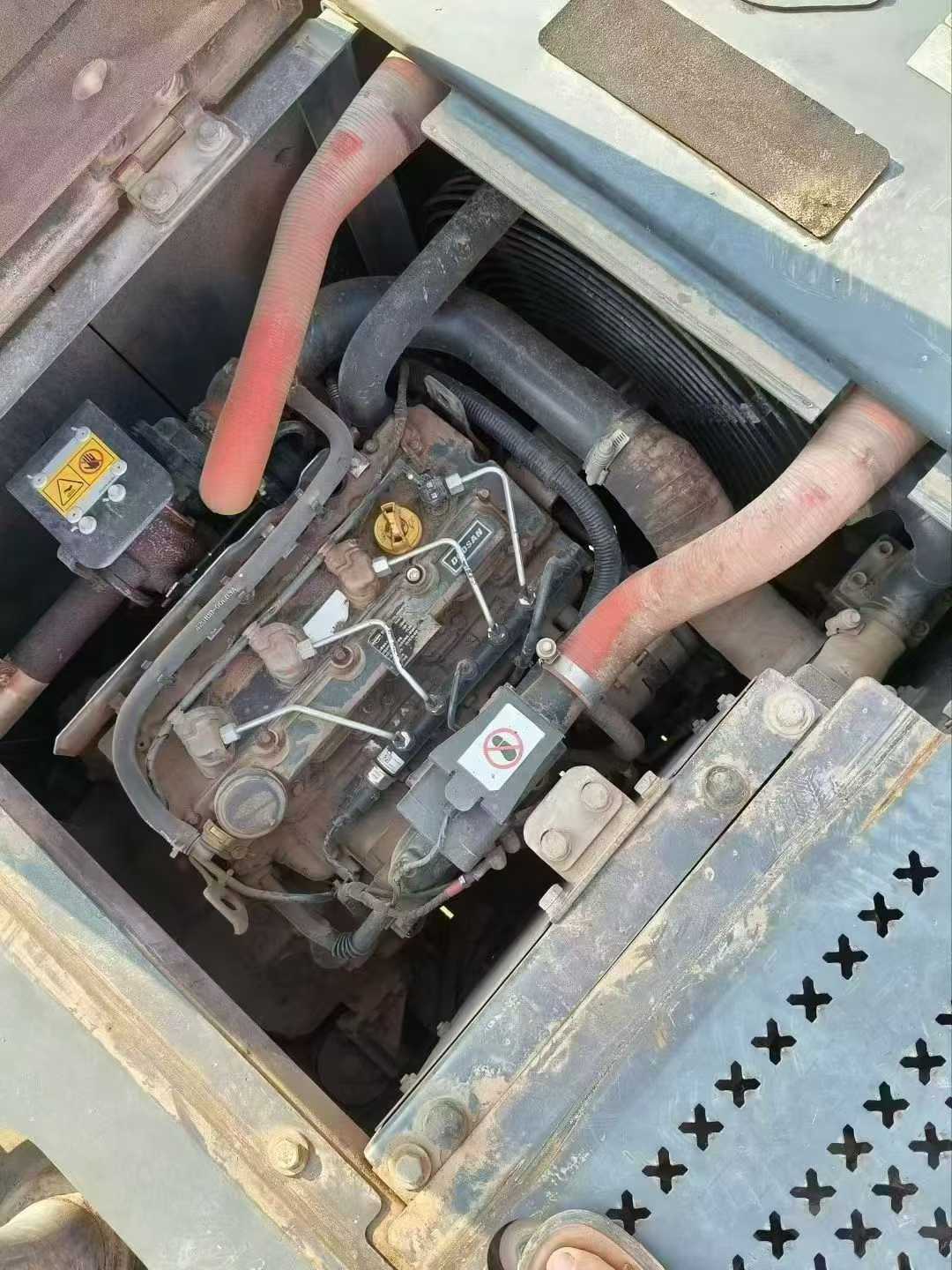 Used Doosan DX120 Excavator 2017 Model / 3