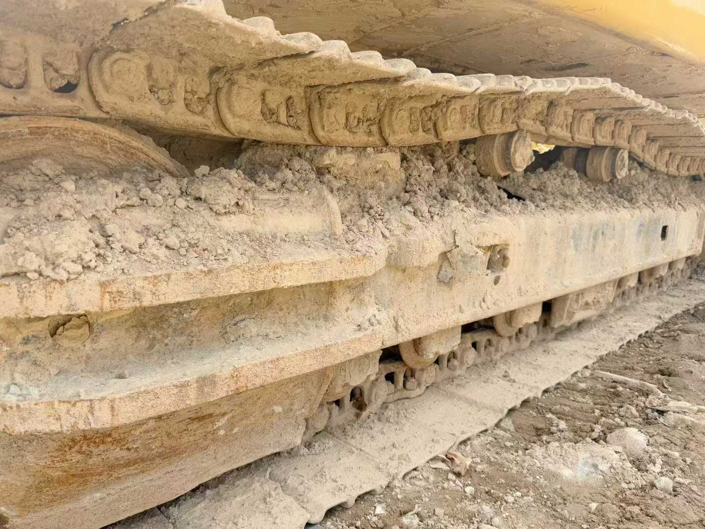 Used Caterpillar 320C Excavator 2016 Model / 4