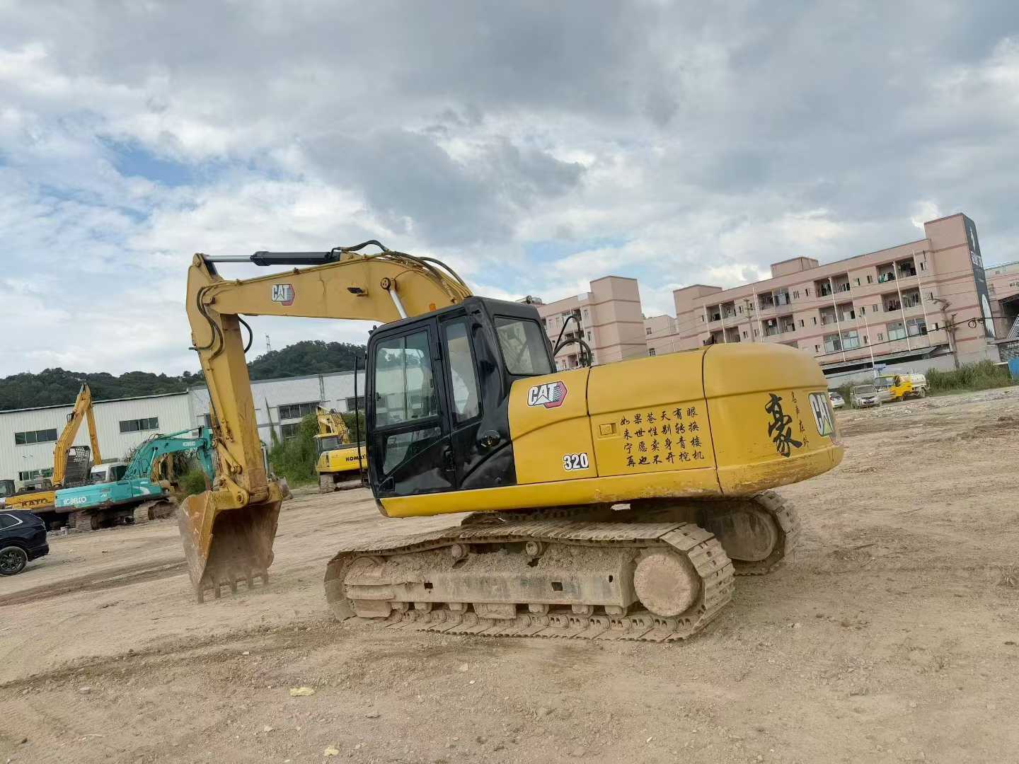 Used Caterpillar 320C Excavator 2016 Model / 2