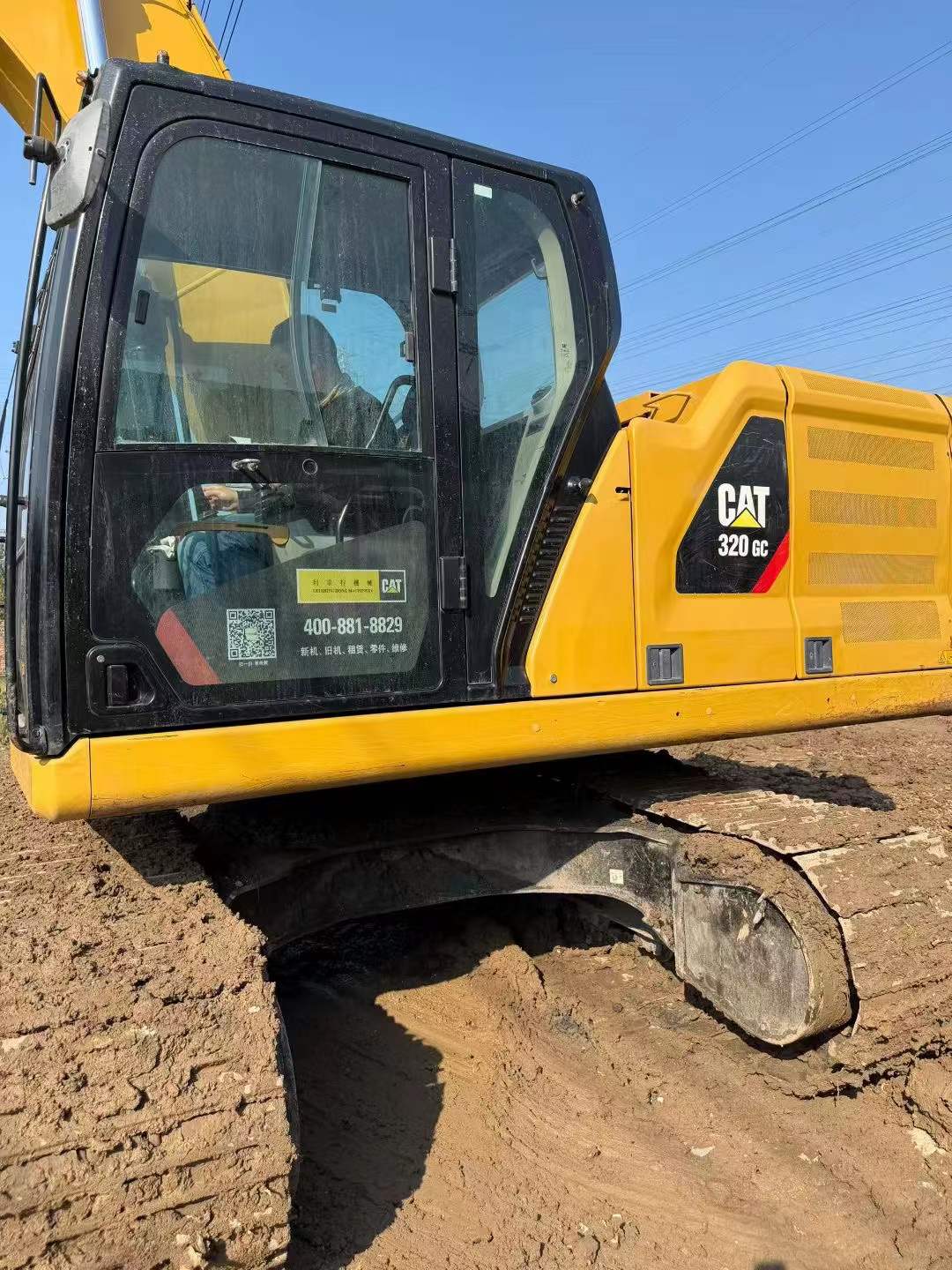 Used Caterpillar 320GC Excavator 2018 Model / 3