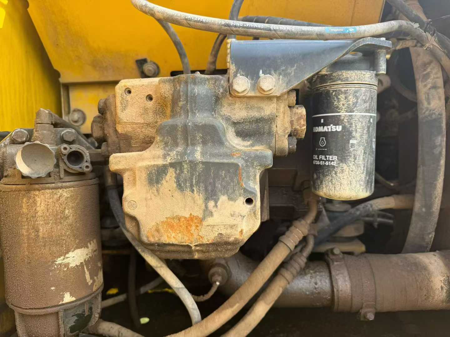 Used Komatsu PC200 Excavator 2014 Model / 7