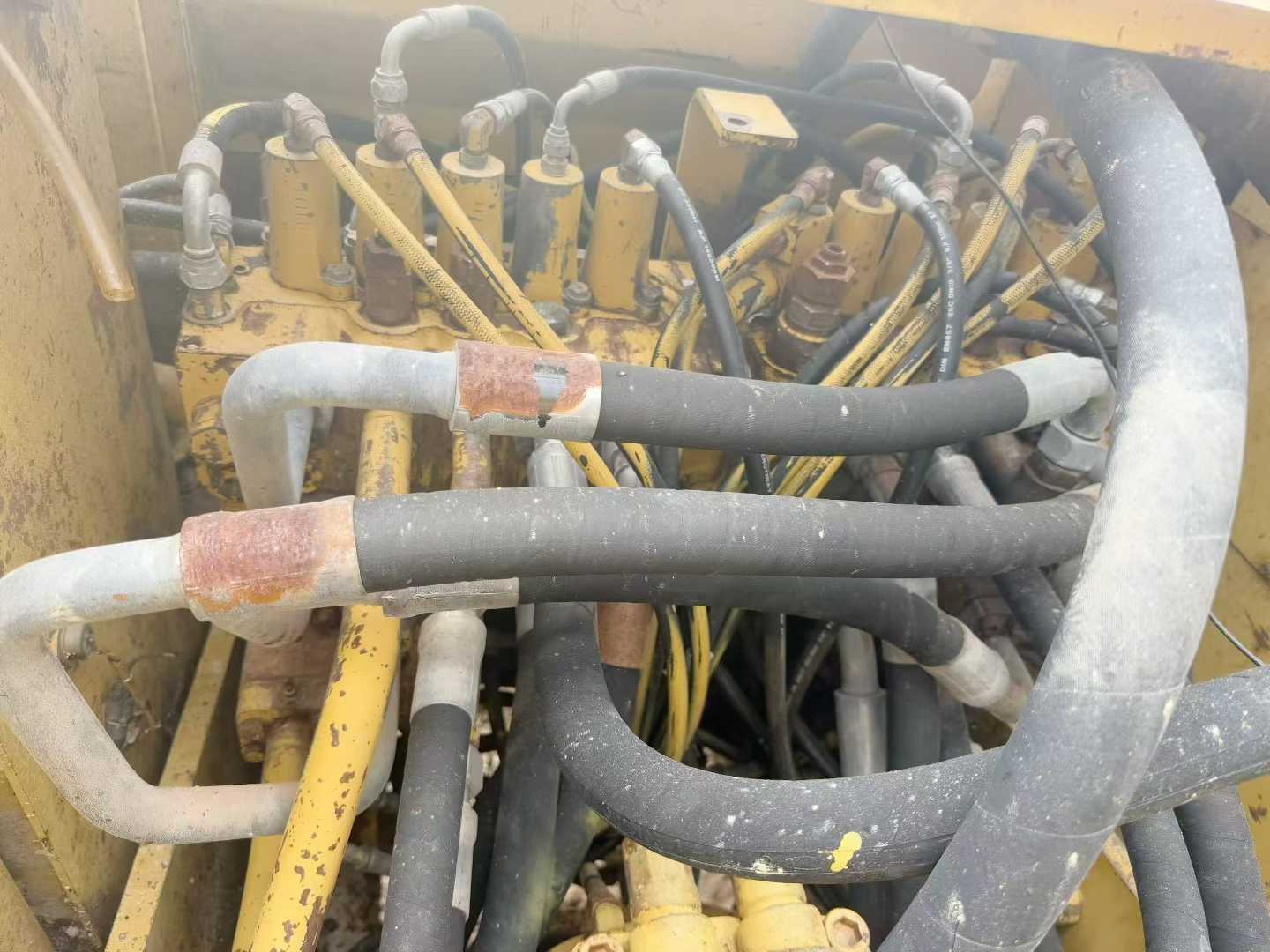 Used Caterpillar 320C Excavator 2016 Model / 6