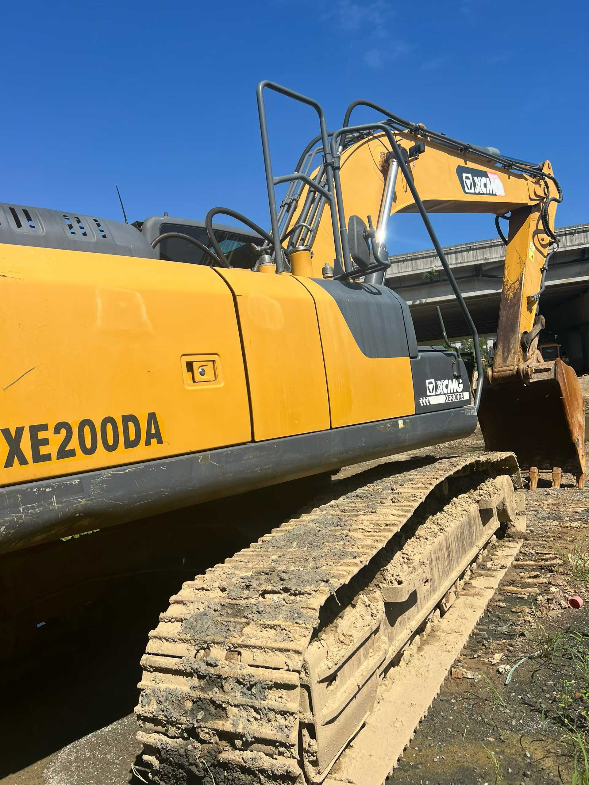 Used XCMG LW200 Excavator 2016 Model / 5