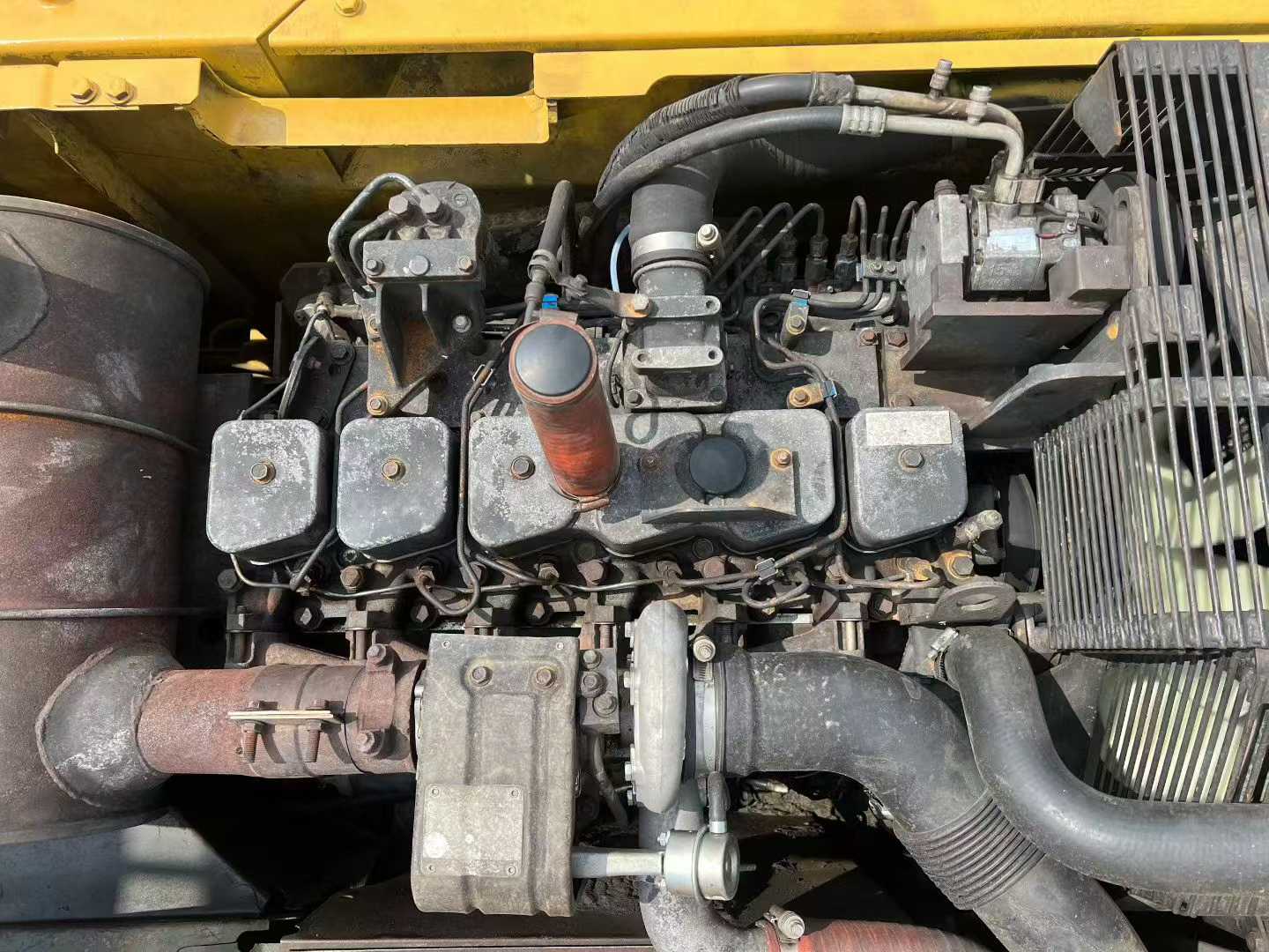 Used Komatsu PW200-7 Excavator 2016 Model / 8